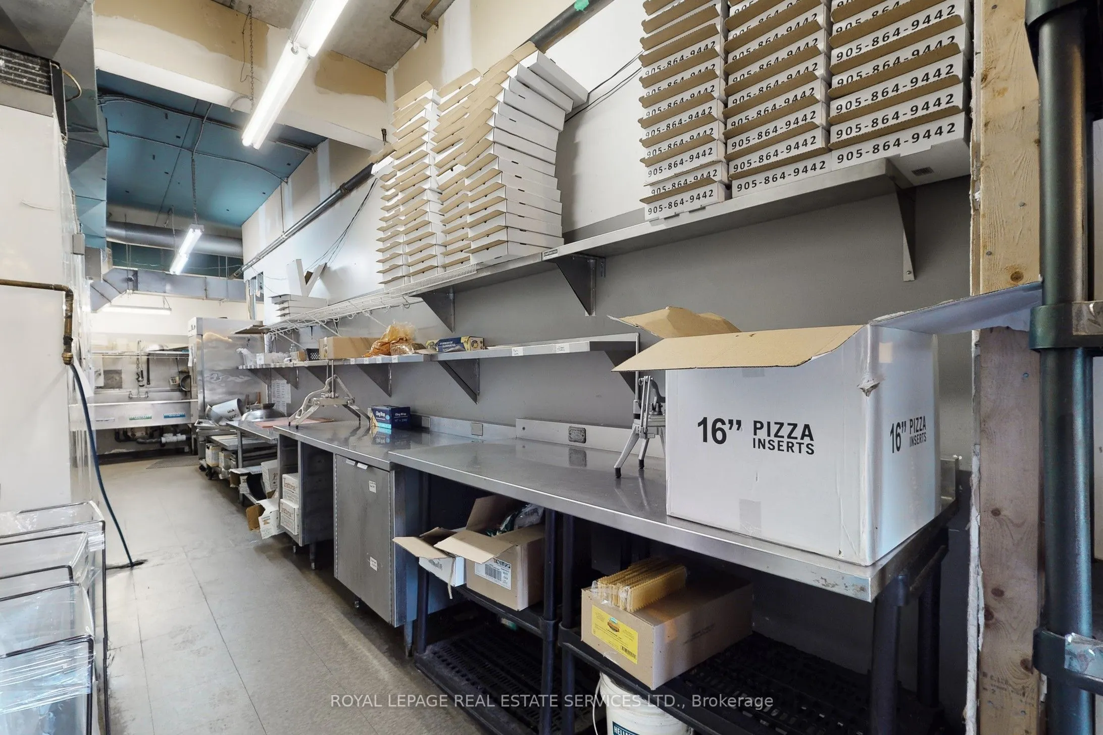 17 Commercial Street