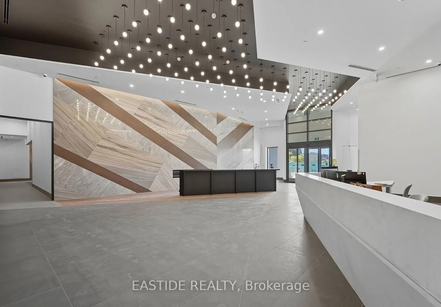 1037 The Queensway, #504