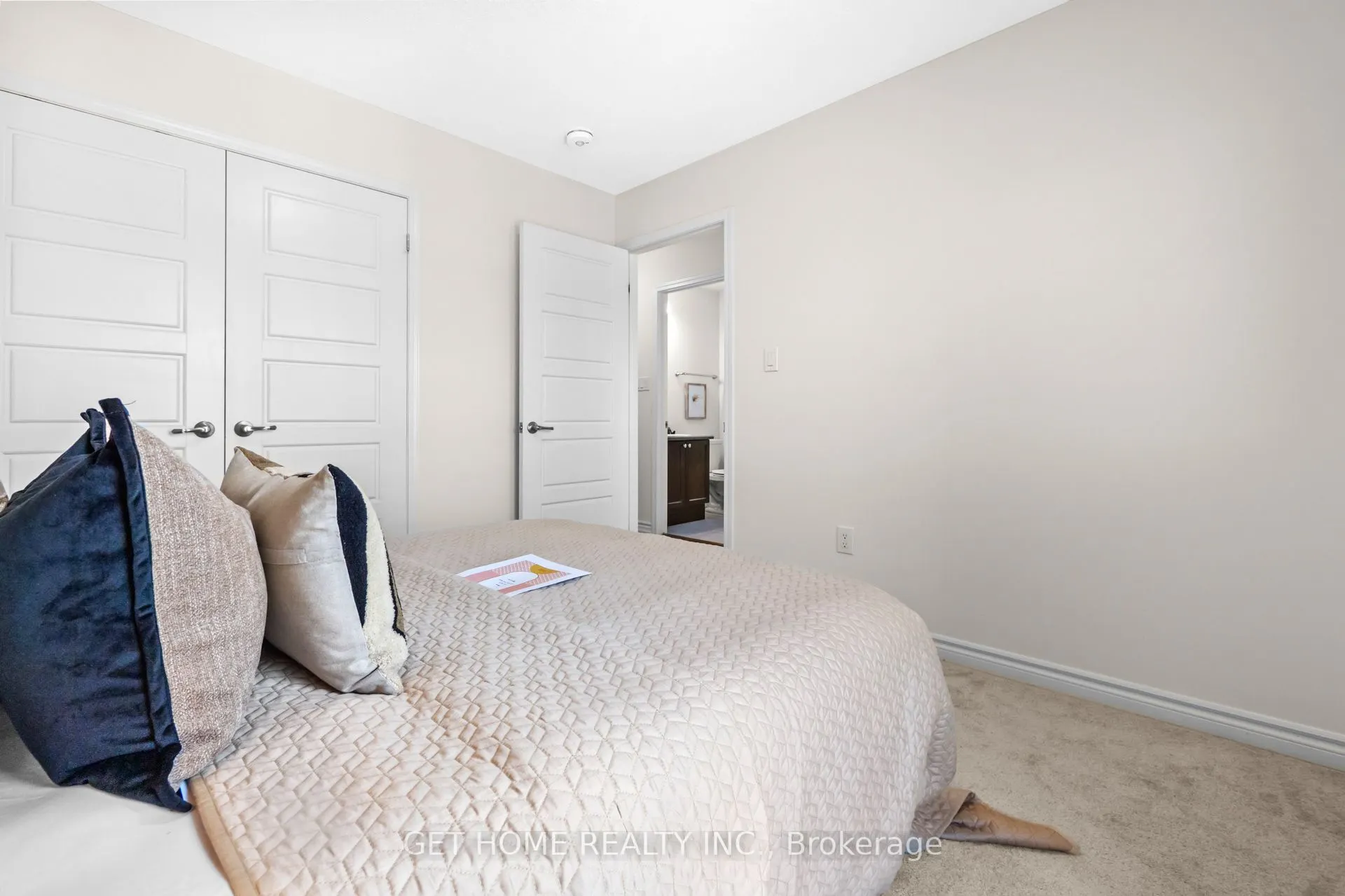 3489 VERNON POWELL Drive