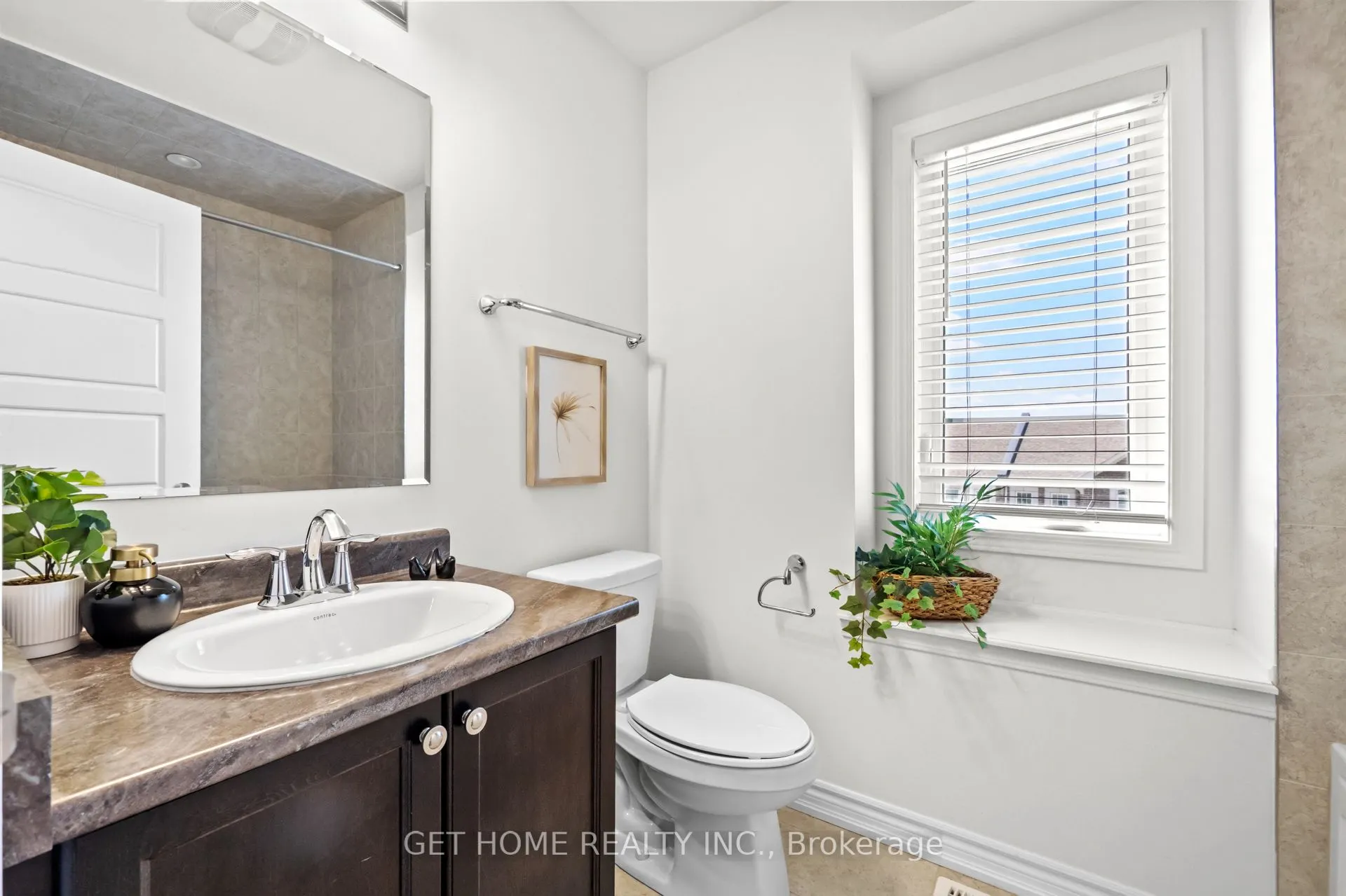 3489 VERNON POWELL Drive