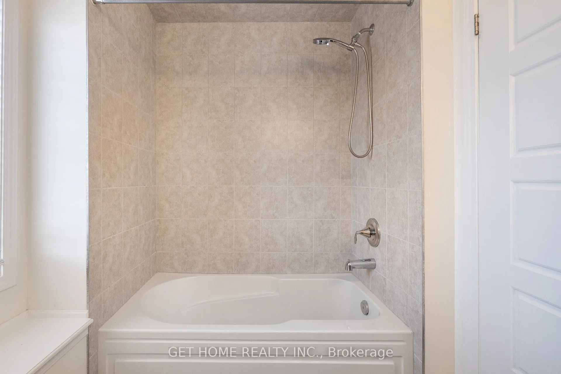 3489 VERNON POWELL Drive