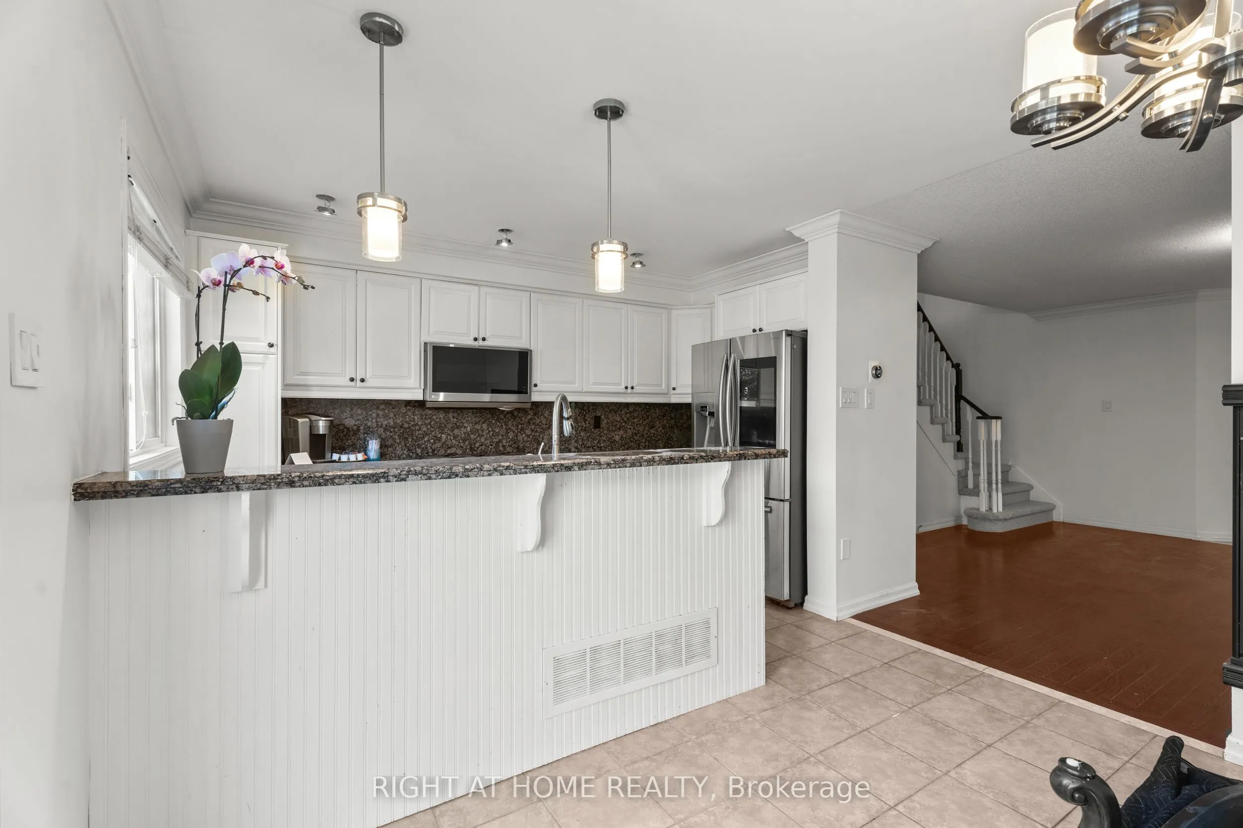 5114 Falconcrest Drive