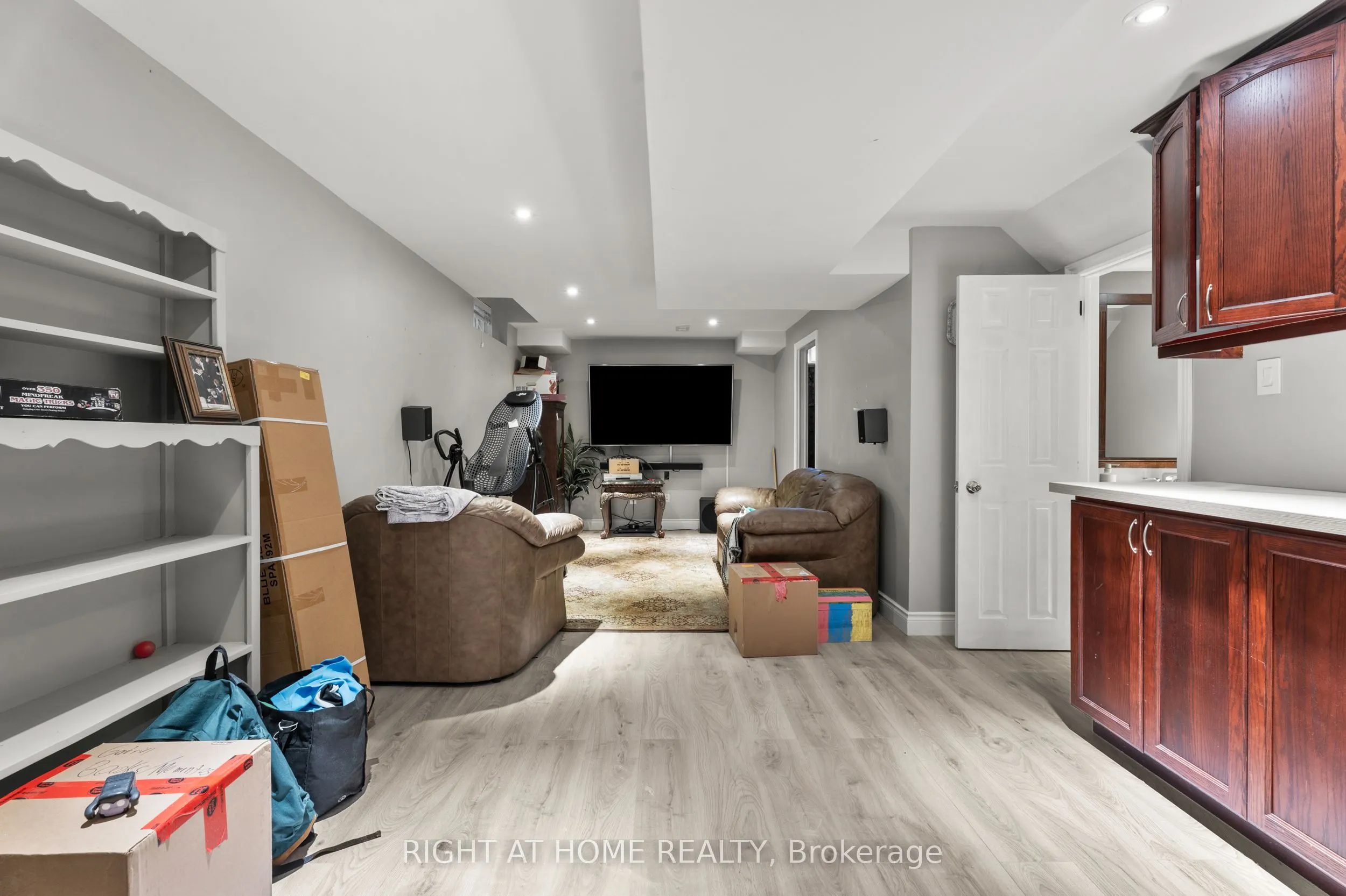 5114 Falconcrest Drive