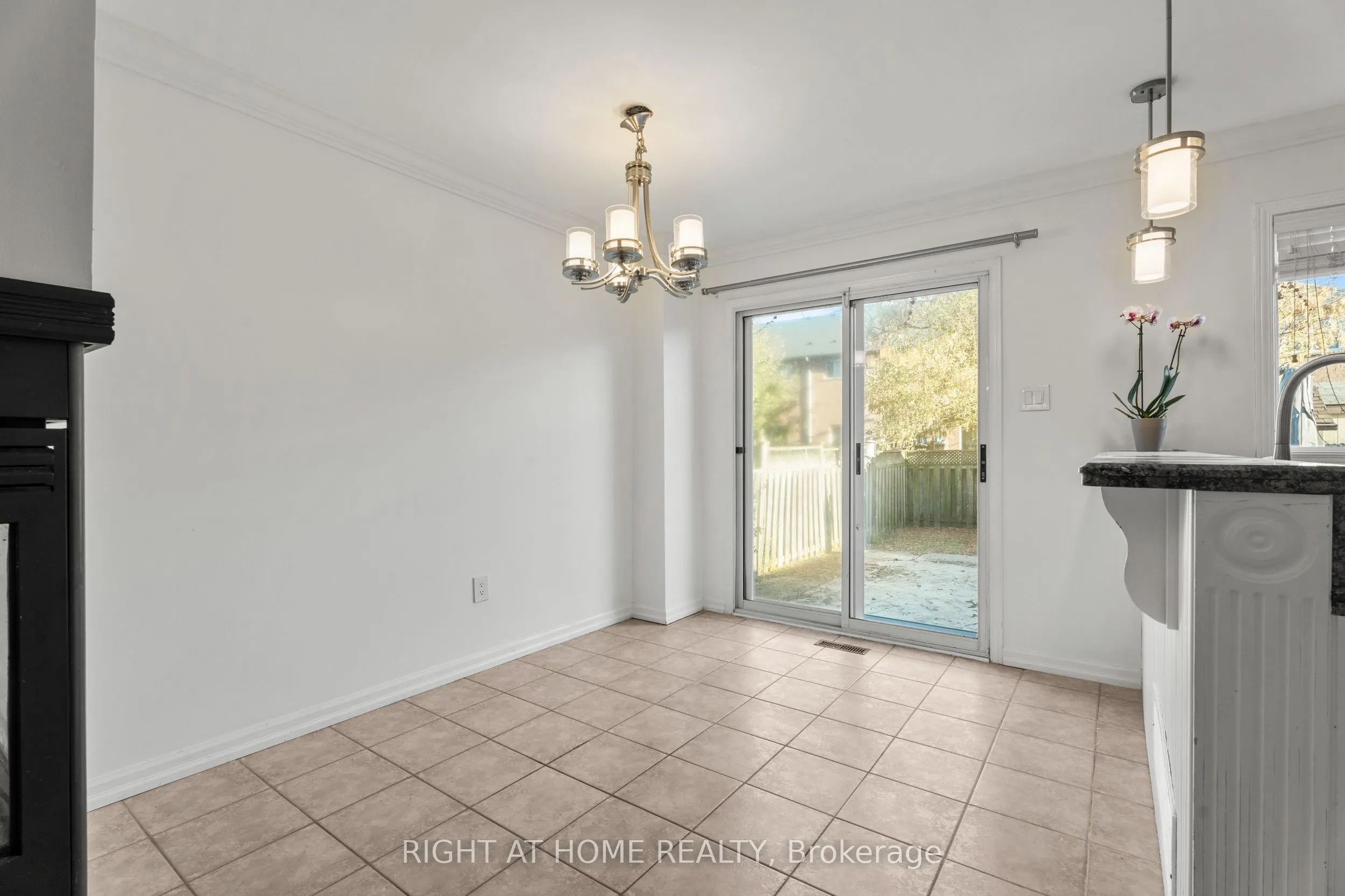 5114 Falconcrest Drive