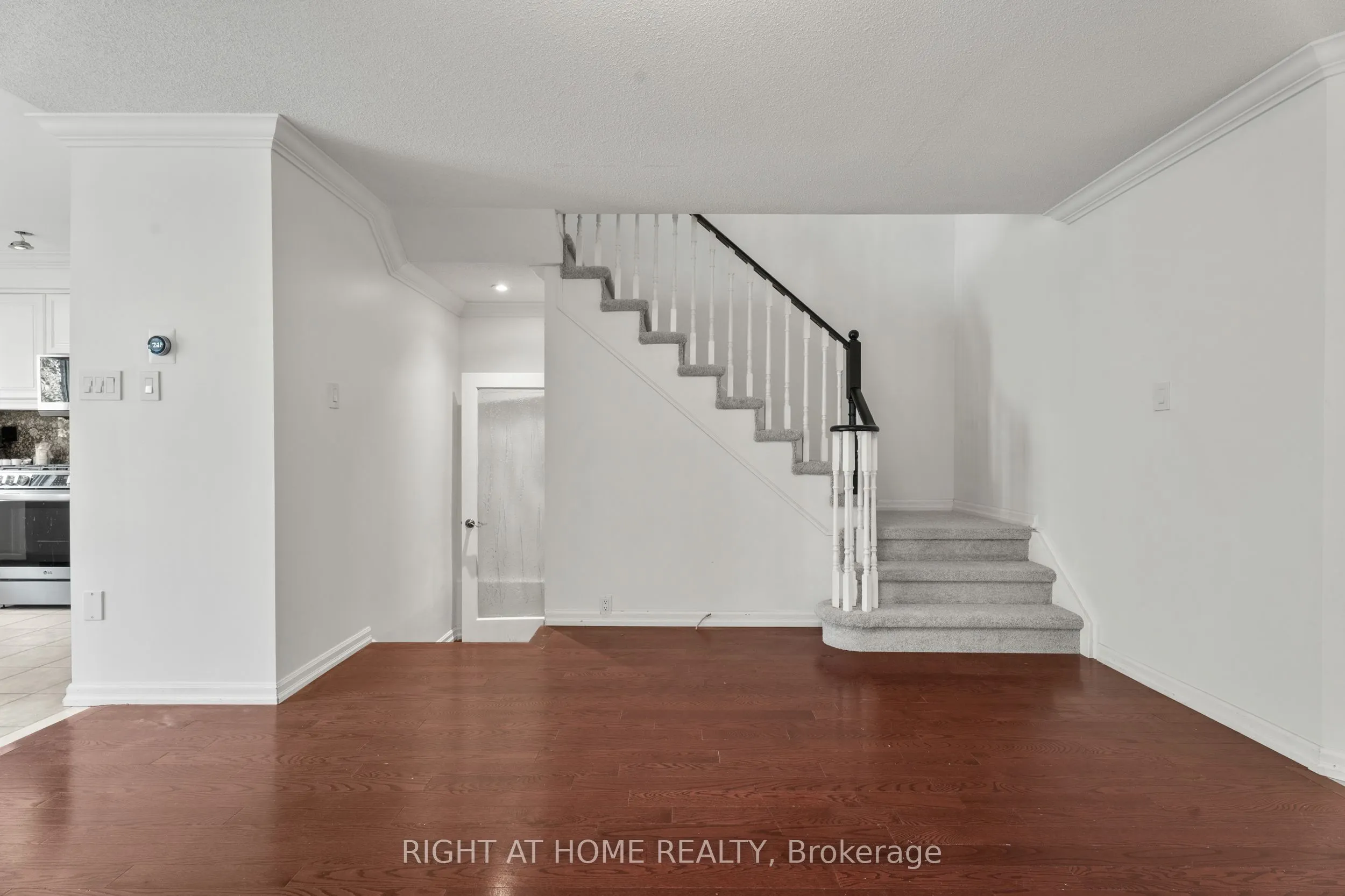 5114 Falconcrest Drive