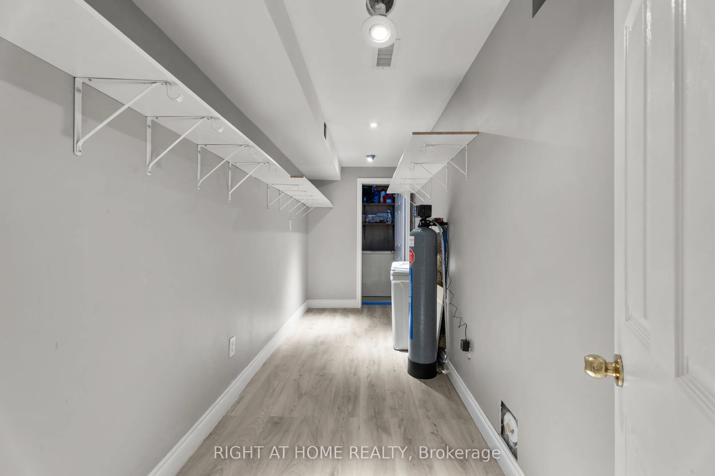 5114 Falconcrest Drive