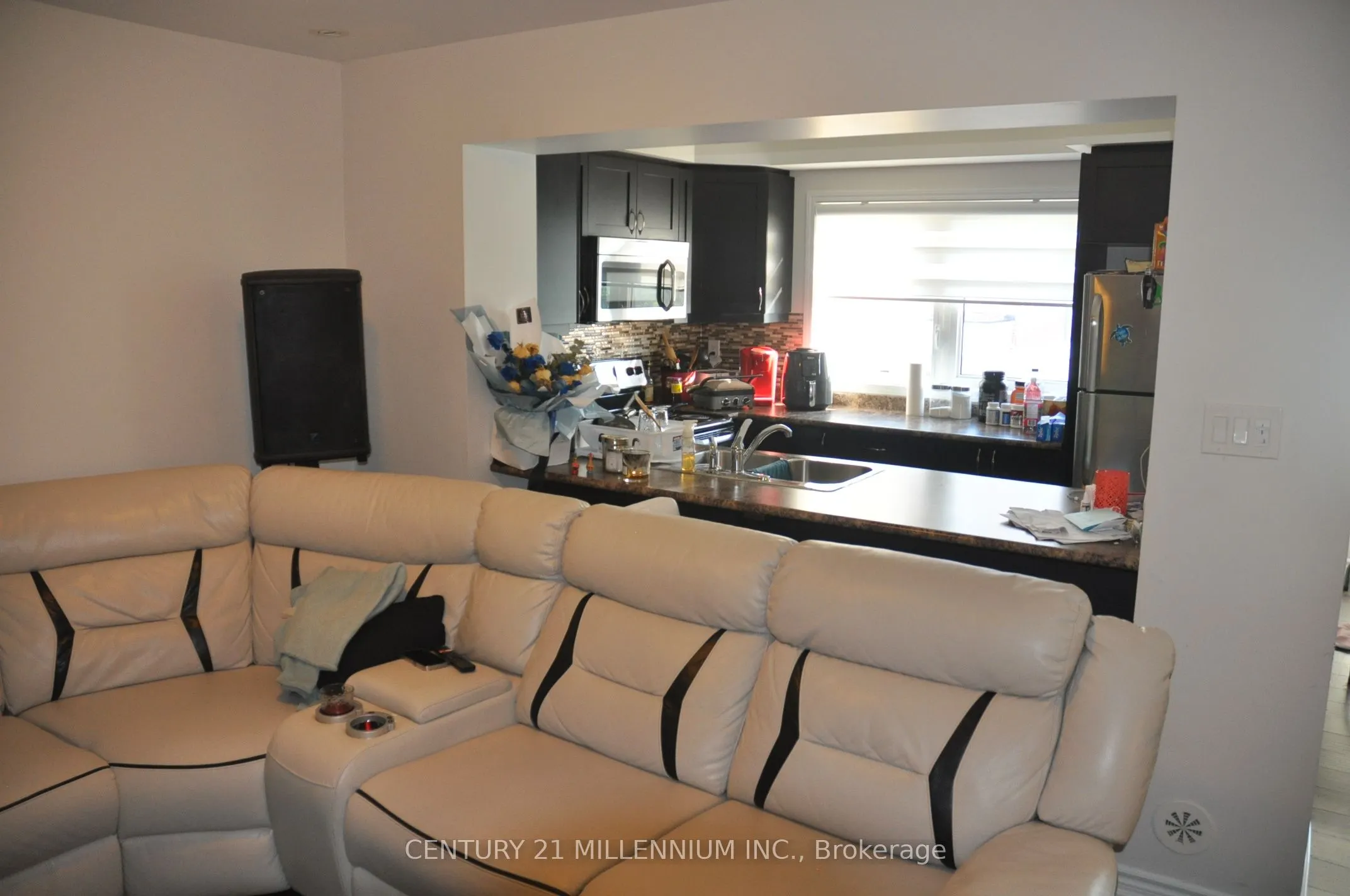 84 Baycliffe Crescent, #26