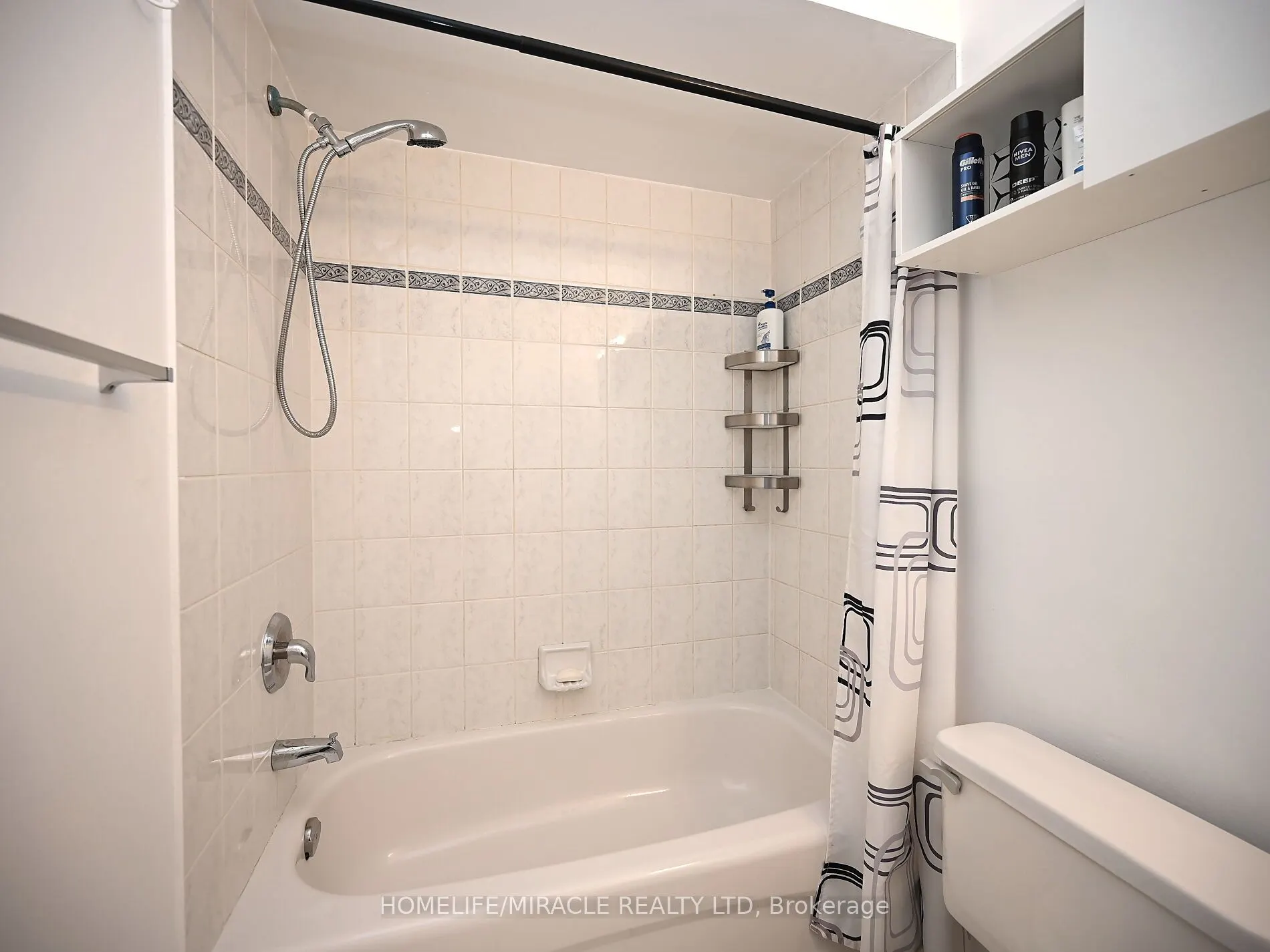 4717 Colombo Crescent