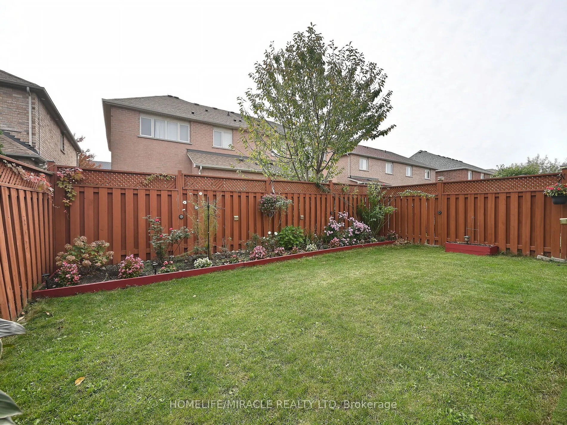 4717 Colombo Crescent