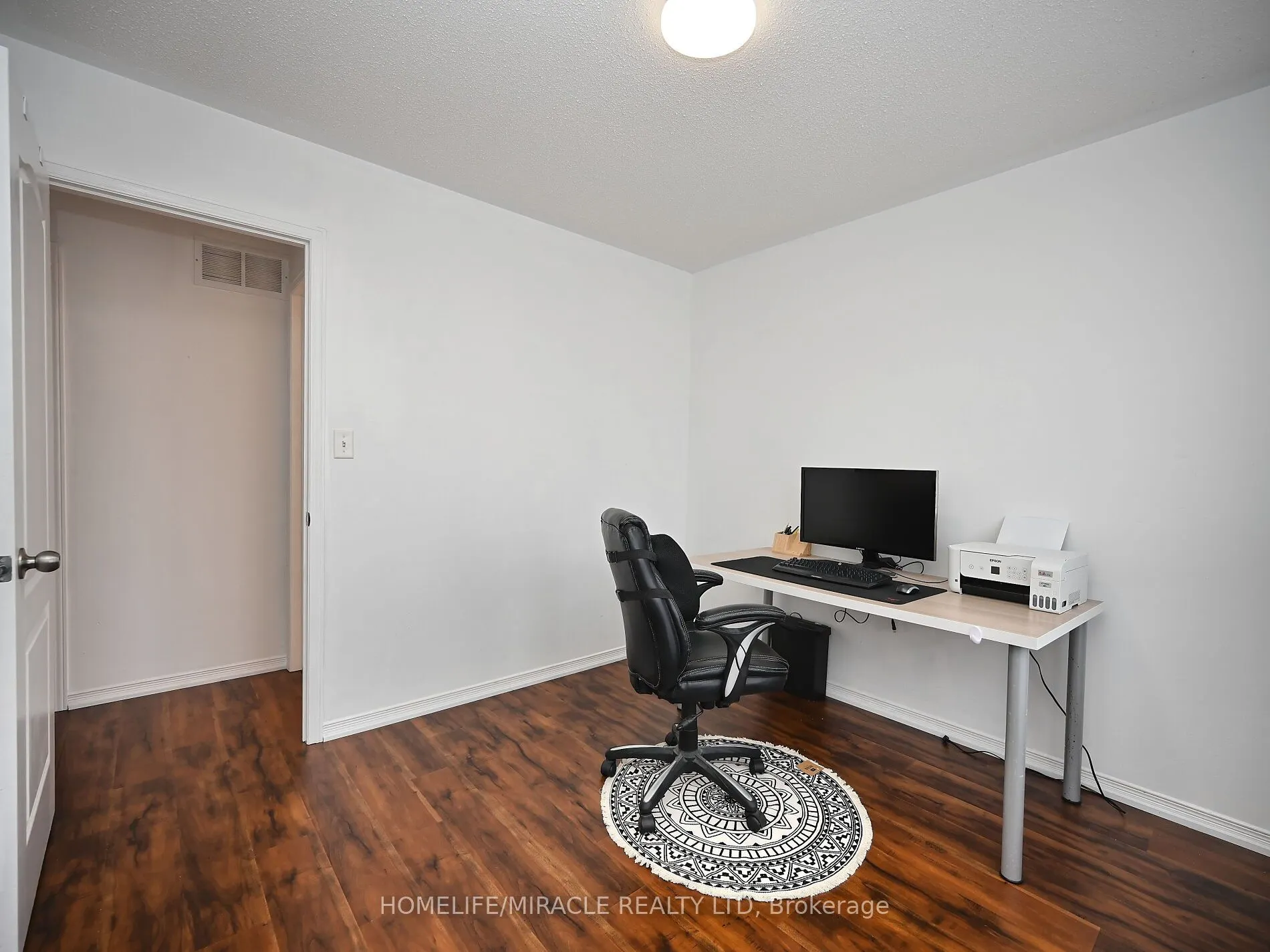 4717 Colombo Crescent