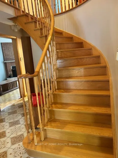 224 Macedonia Crescent