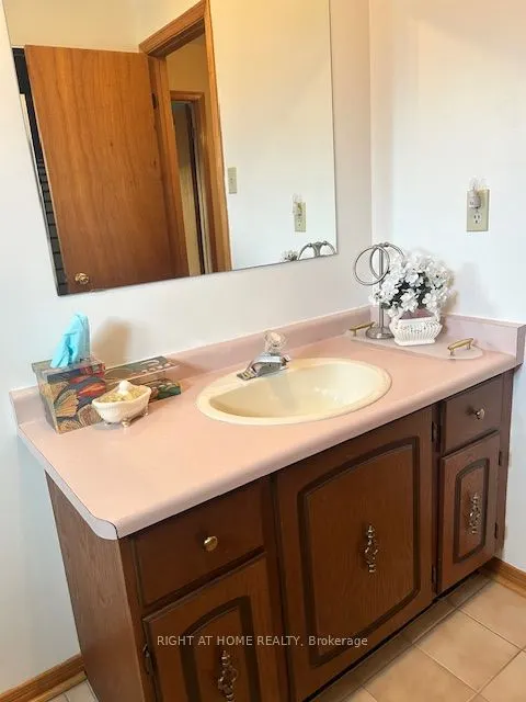 224 Macedonia Crescent