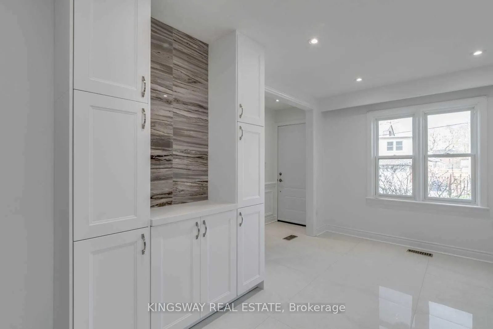 68 Wheatfield Road, #Main