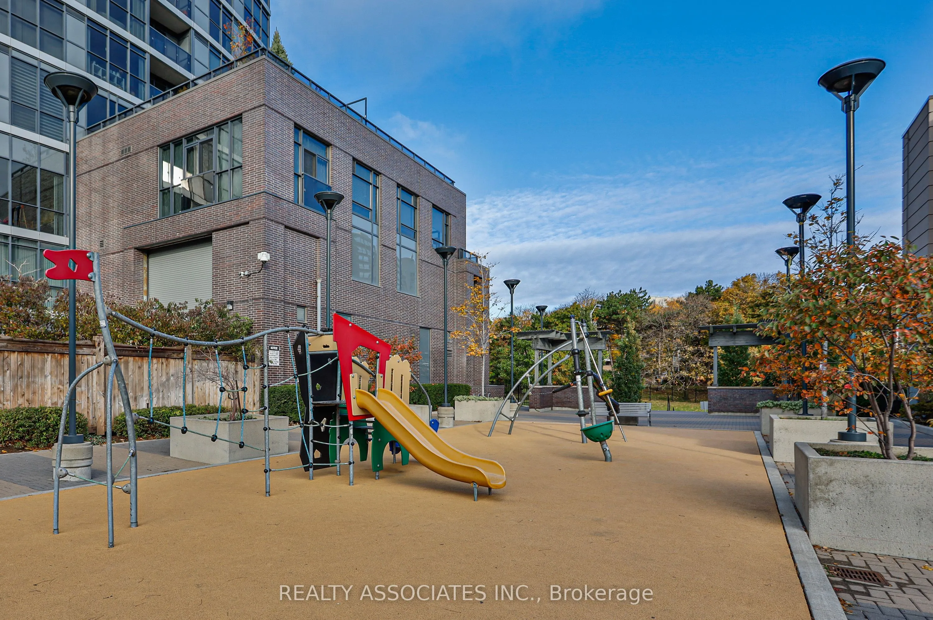 5 Valhalla Inn Road, #2501