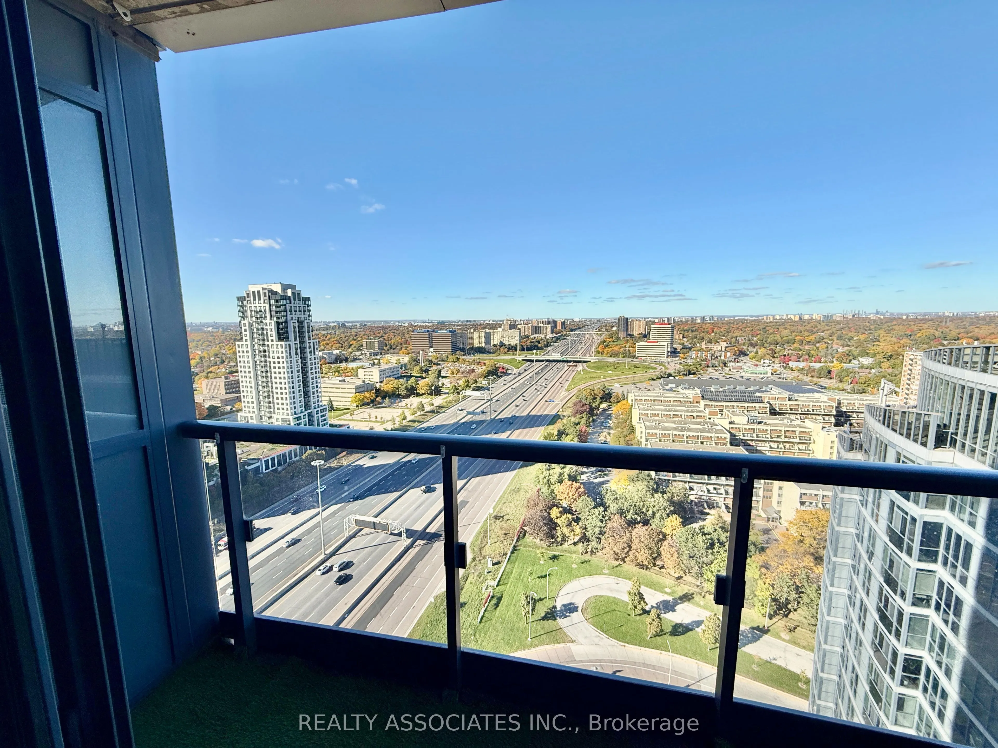 5 Valhalla Inn Road, #2501