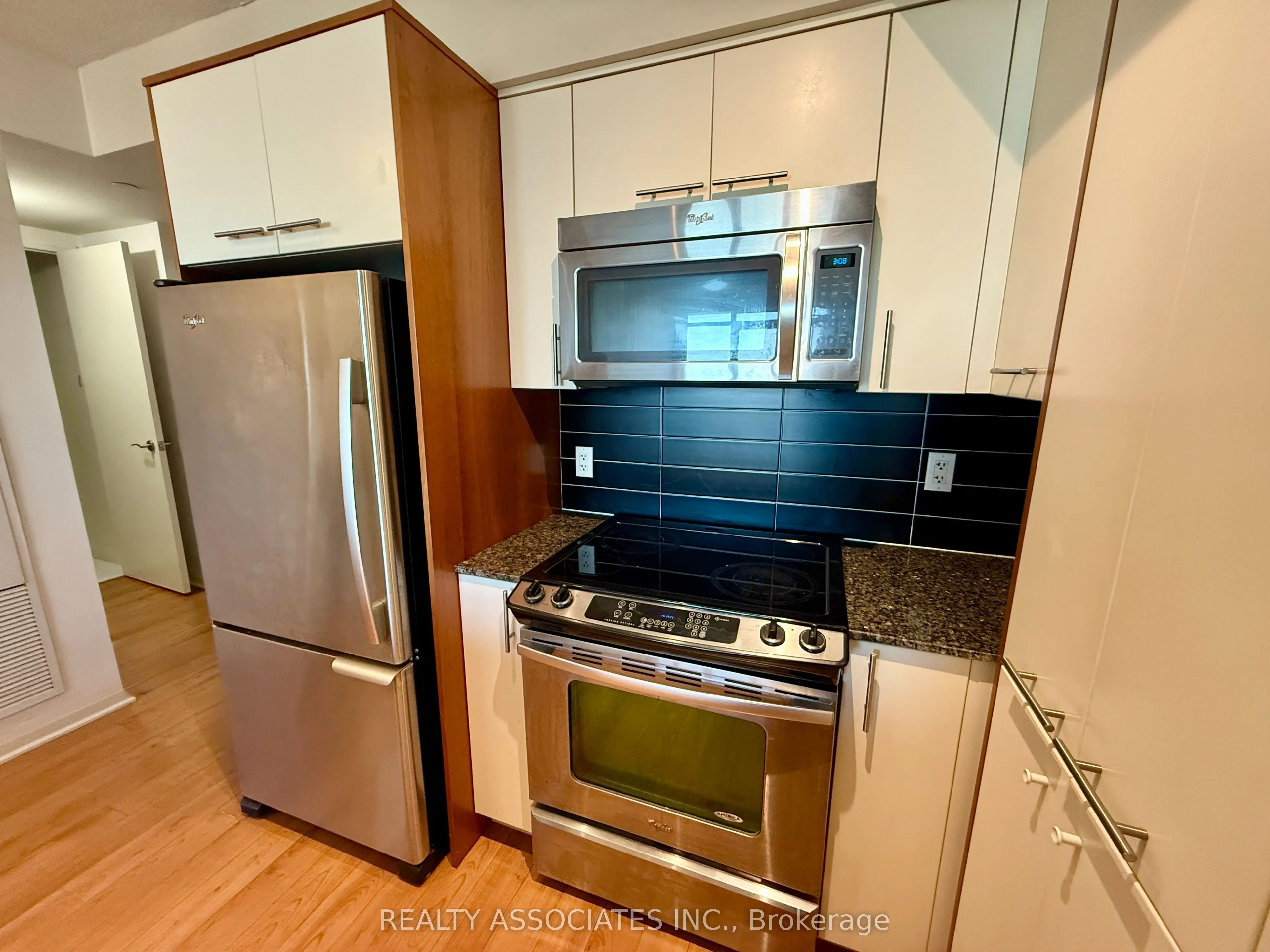 5 Valhalla Inn Road, #2501