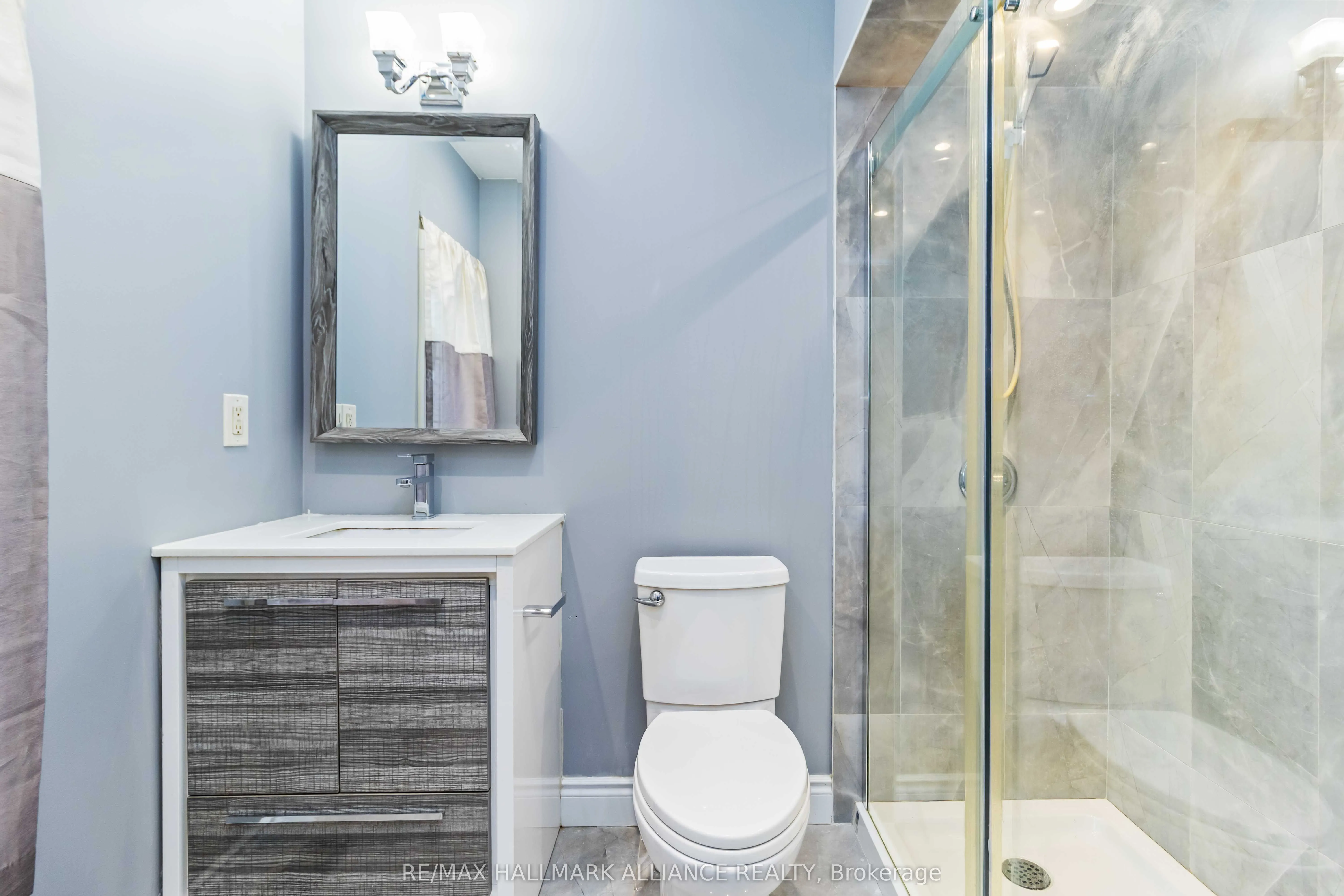 1591 South Parade Court, #35