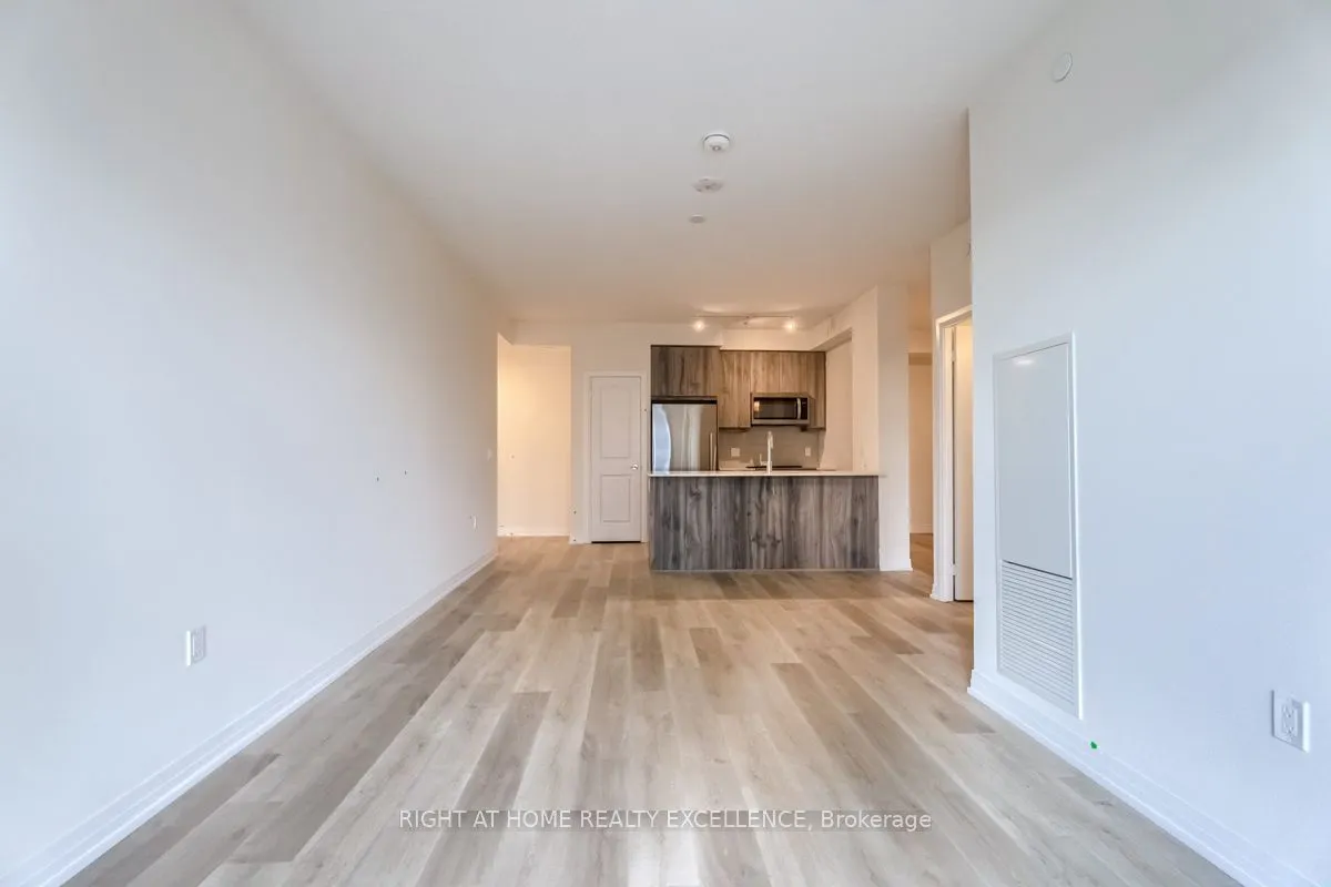 15 Watergarden Drive, #1010