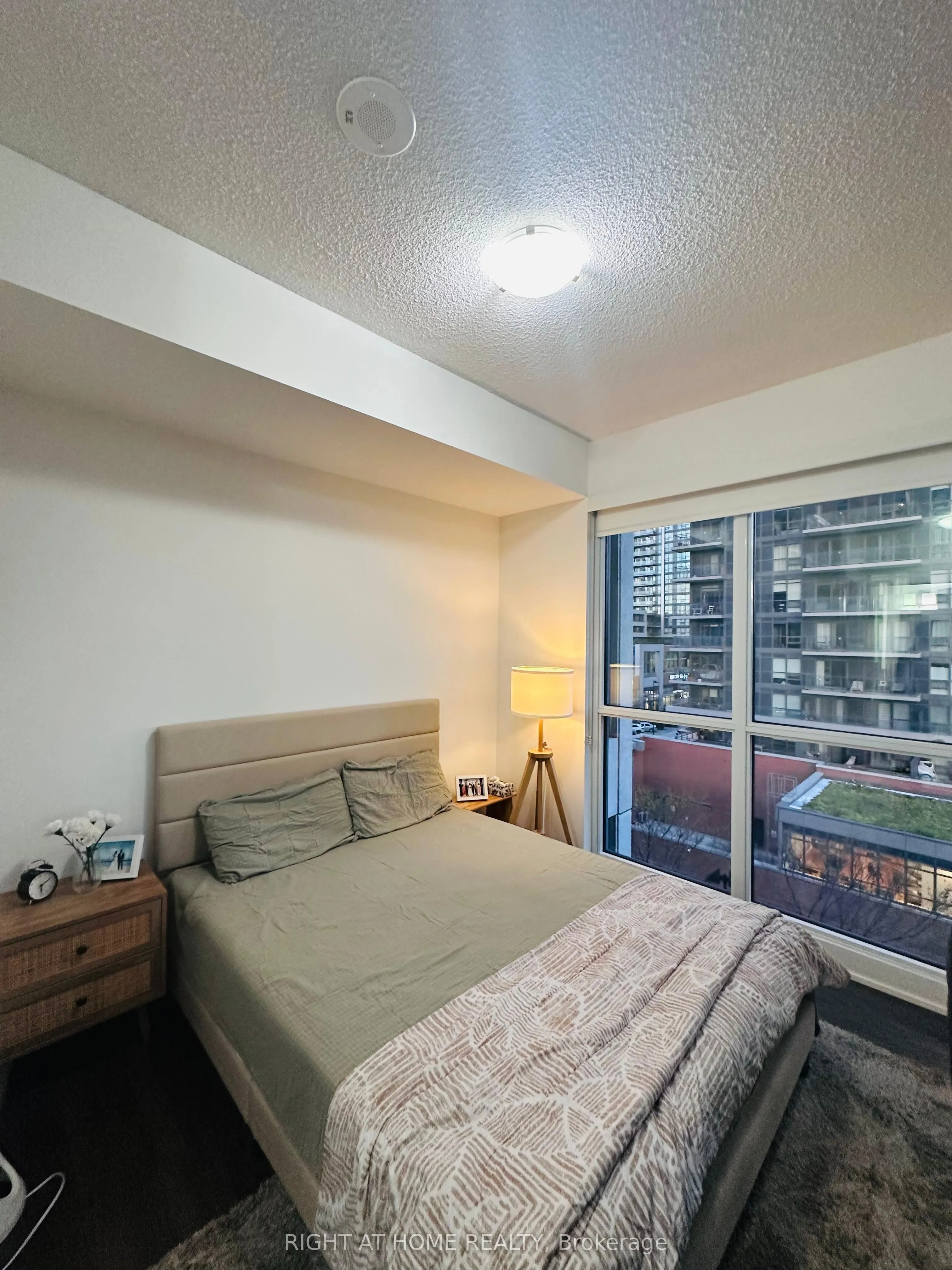 10 Park Lawn Road, #506