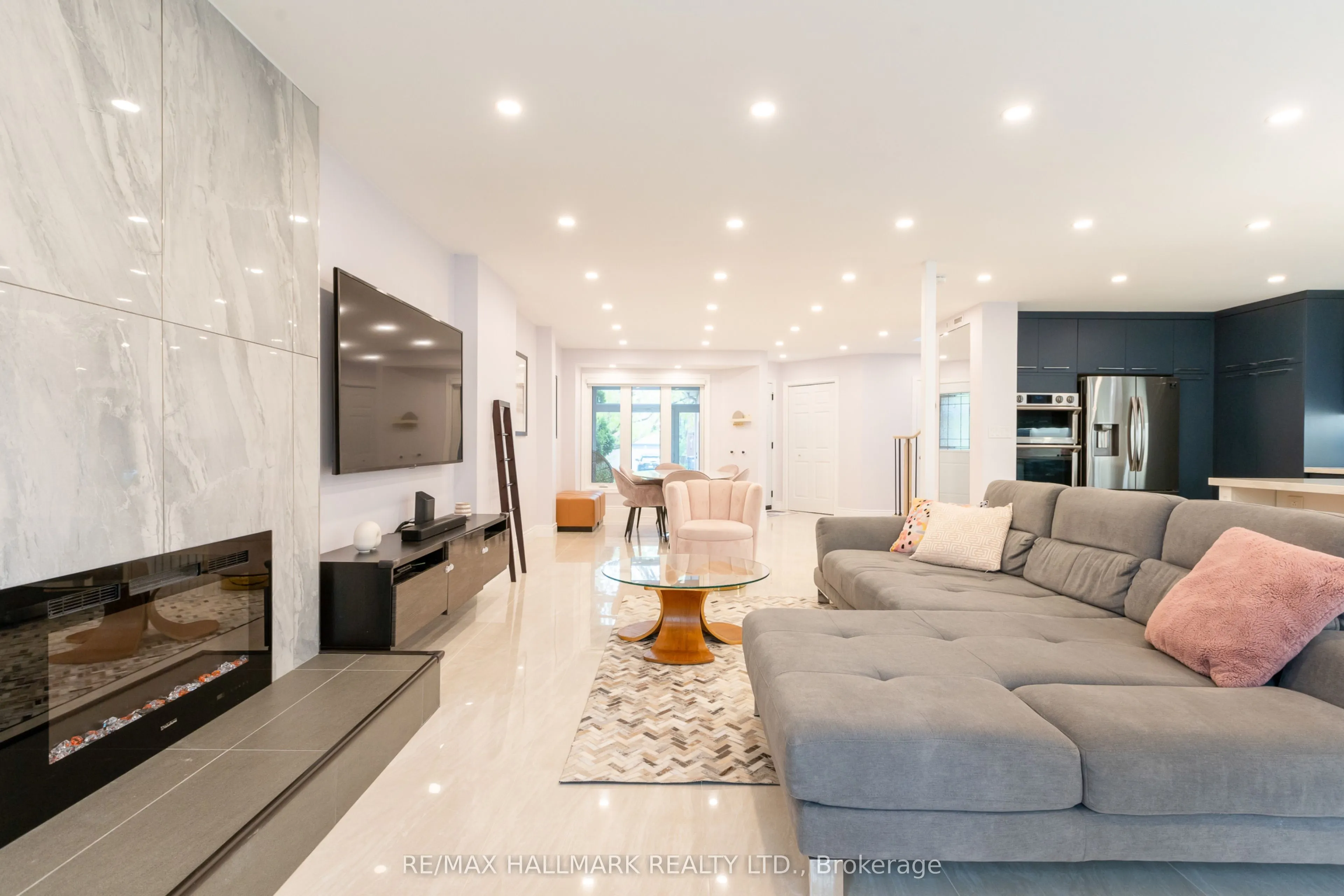 1309 Sweetbirch Court