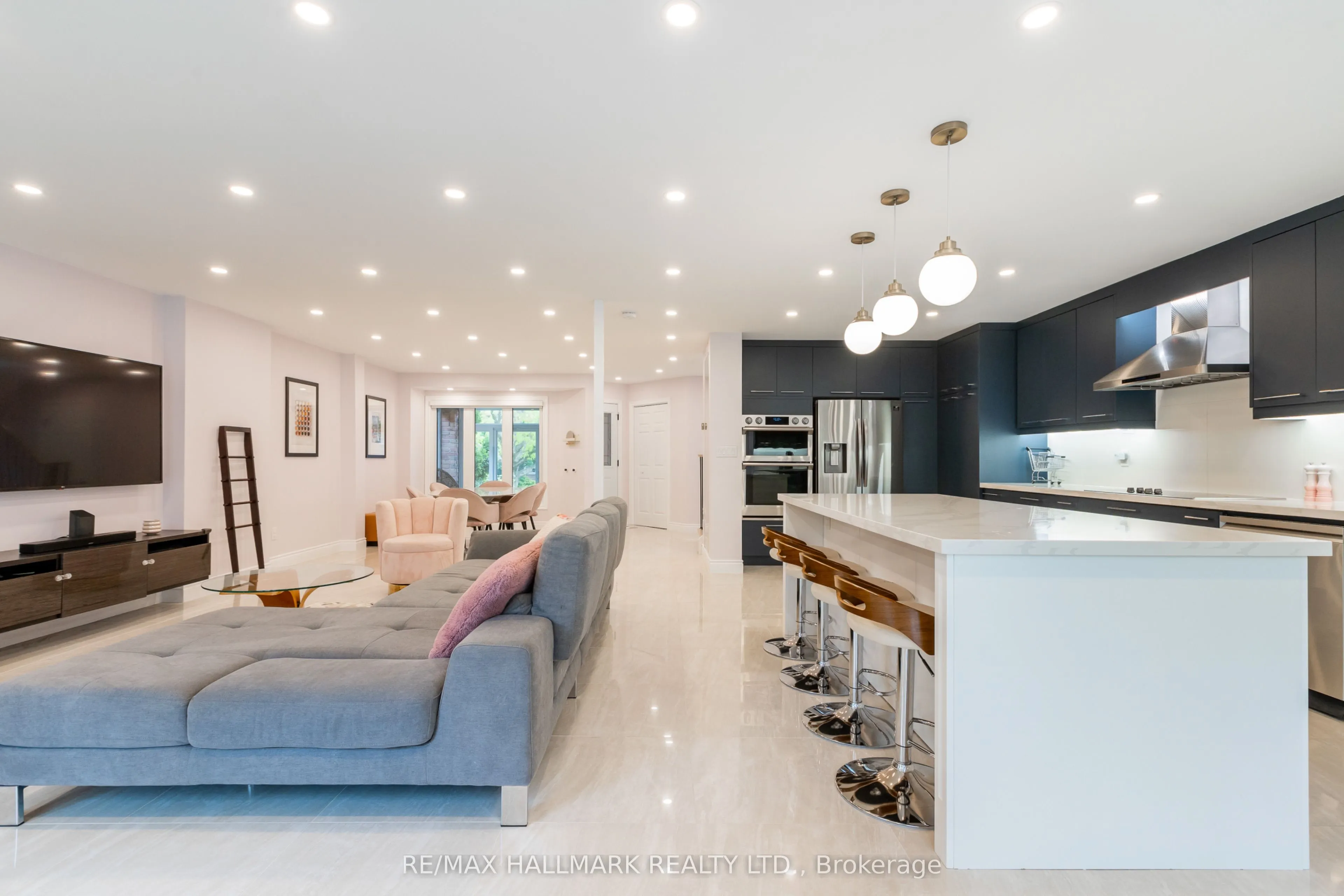 1309 Sweetbirch Court