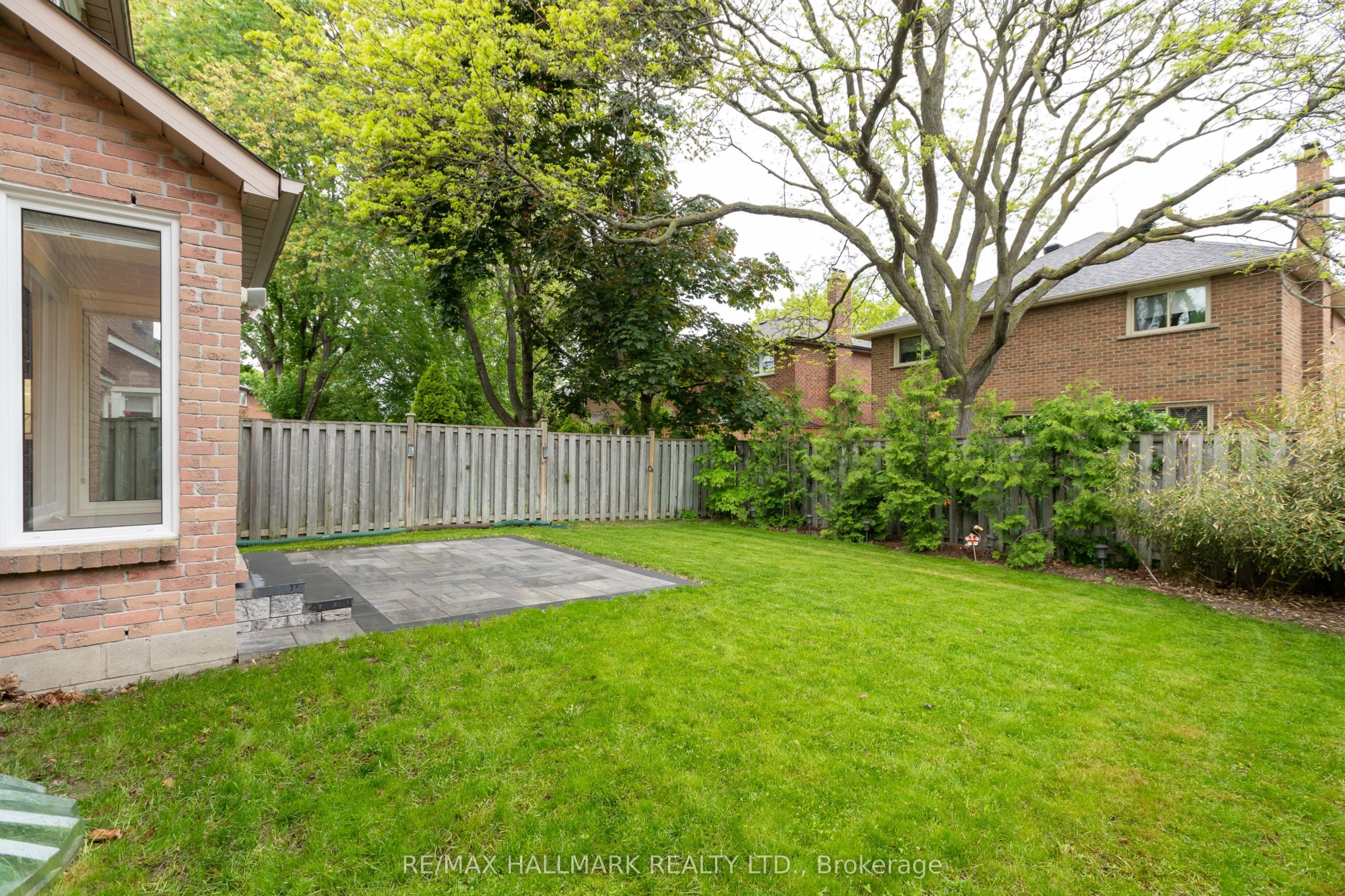 1309 Sweetbirch Court