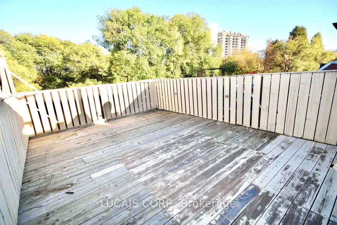 193 Lansdowne Avenue