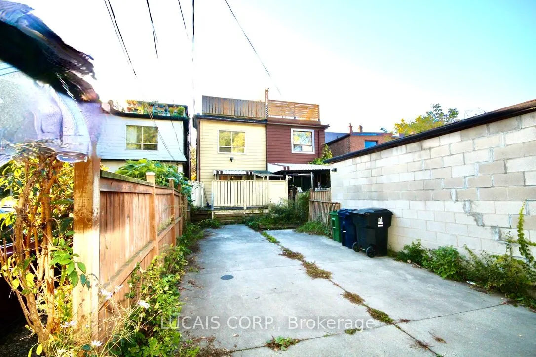 193 Lansdowne Avenue