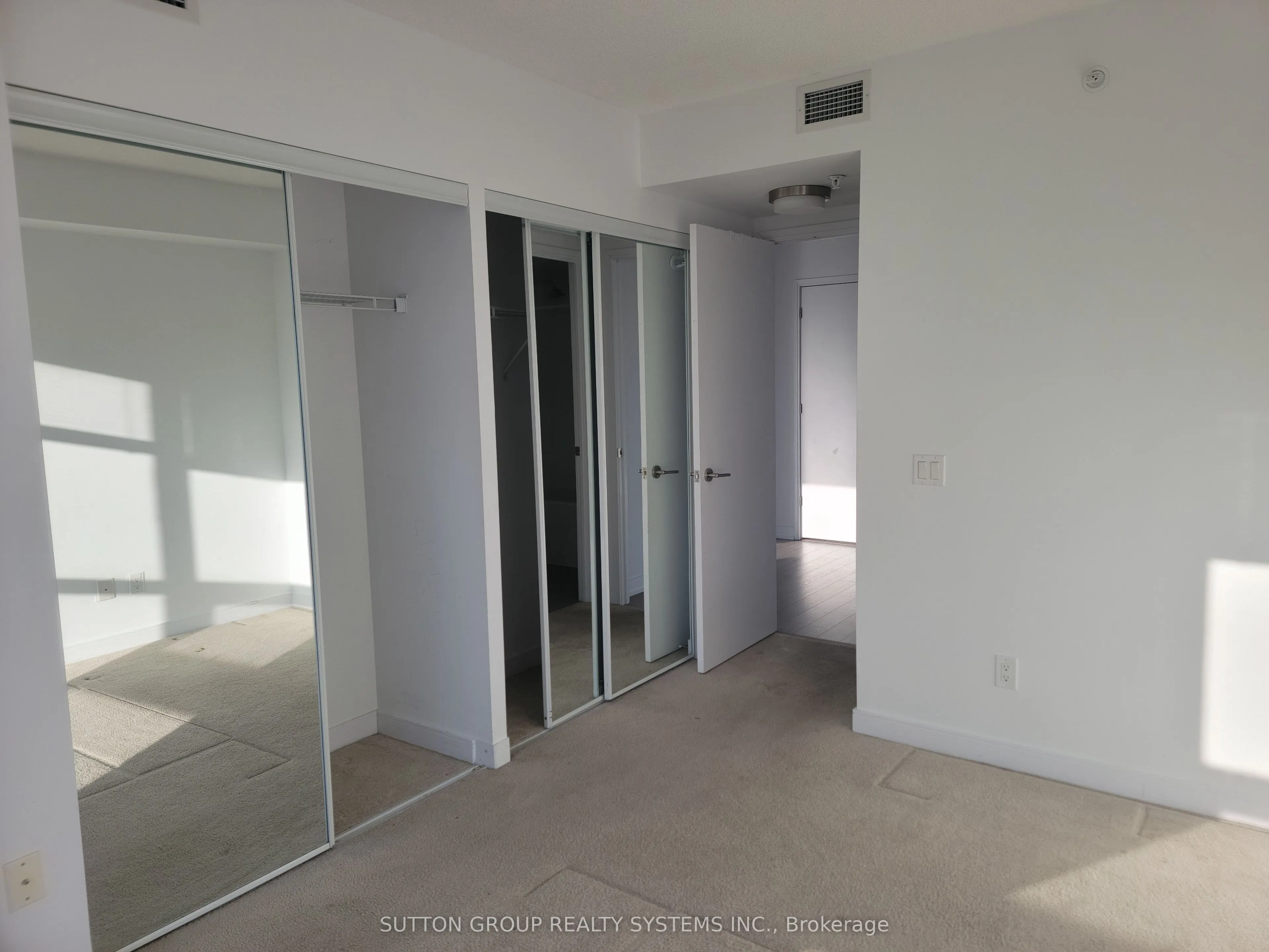 20 Thomas Riley Road, #2402