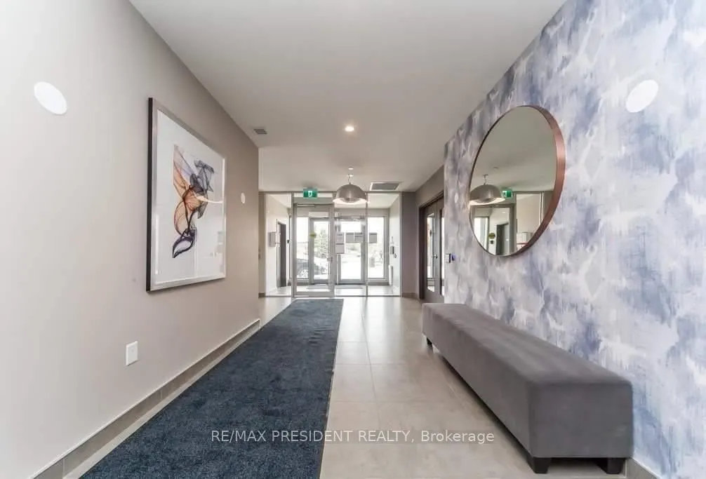 716 Main Street E, #303