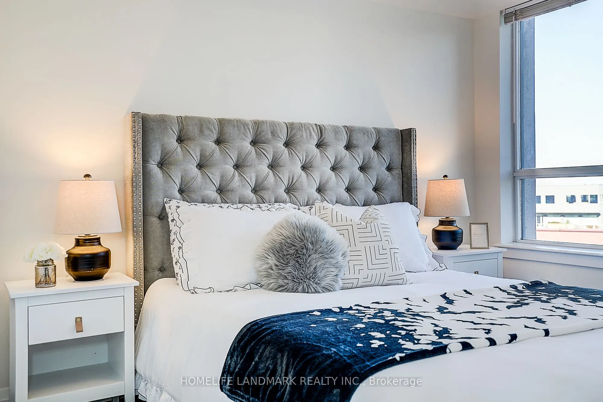 1070 Sheppard Avenue W, #716