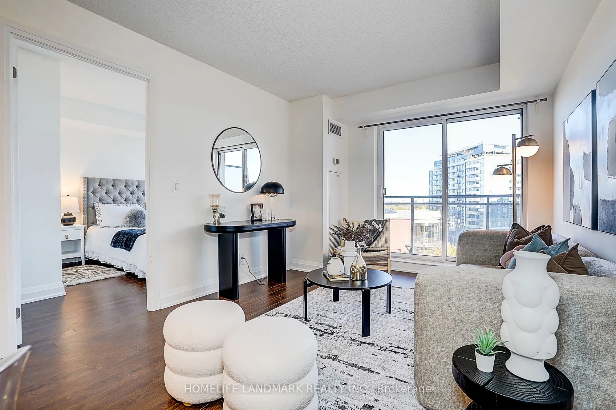 1070 Sheppard Avenue W, #716