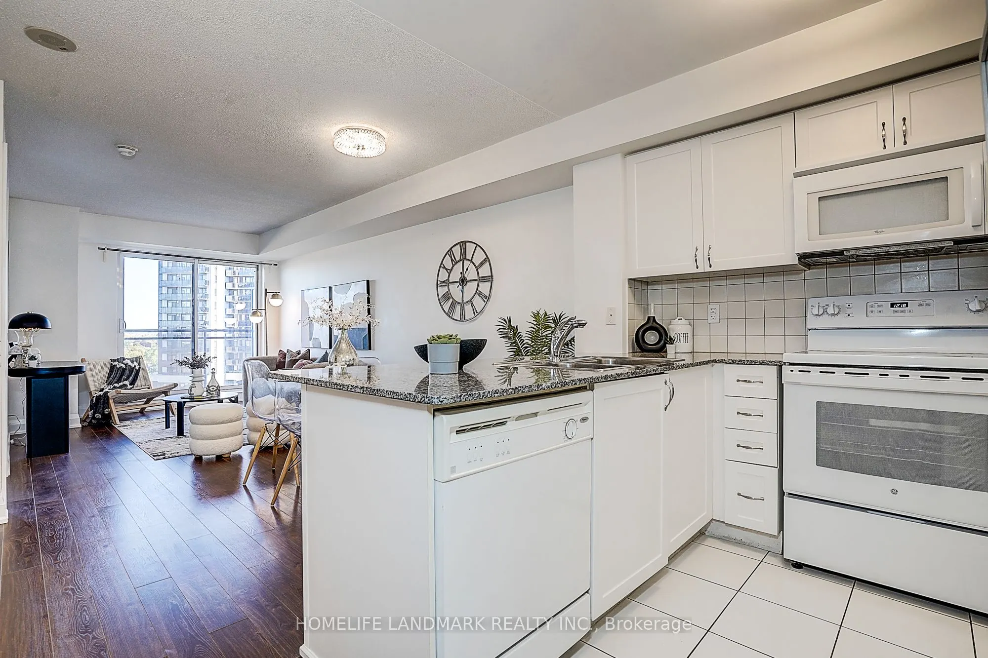 1070 Sheppard Avenue W, #716