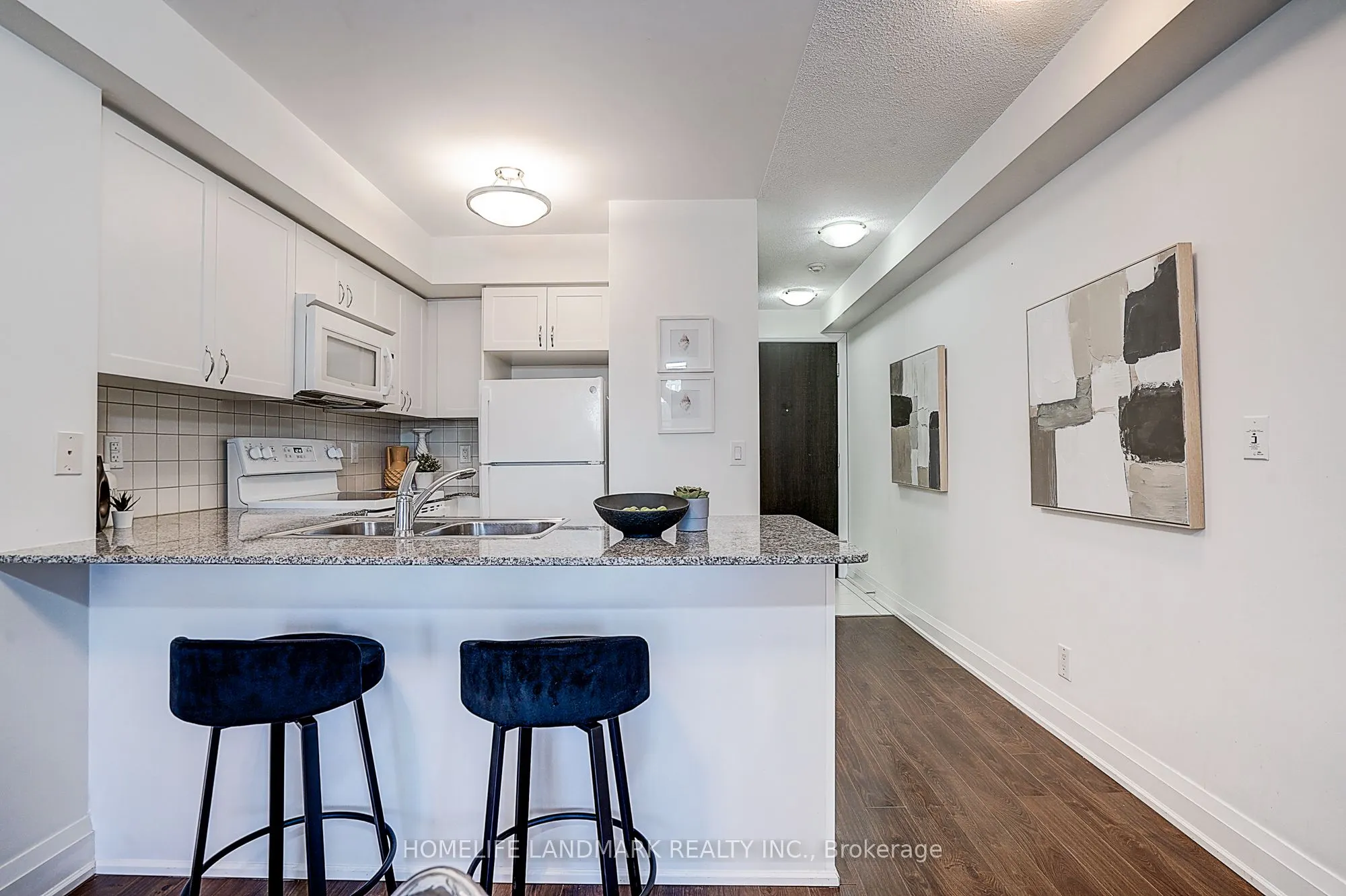 1070 Sheppard Avenue W, #716