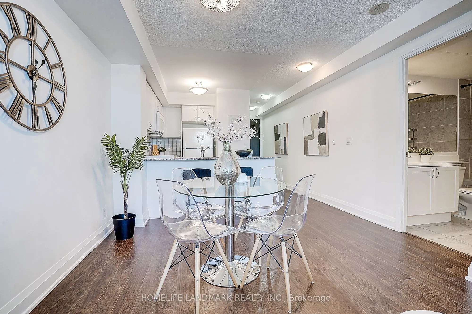 1070 Sheppard Avenue W, #716