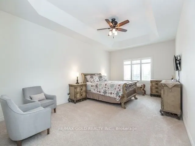 36 Haverstock Crescent