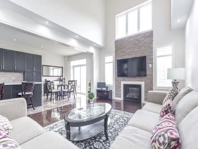 36 Haverstock Crescent