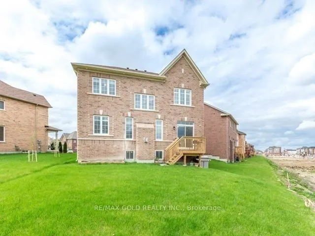 36 Haverstock Crescent