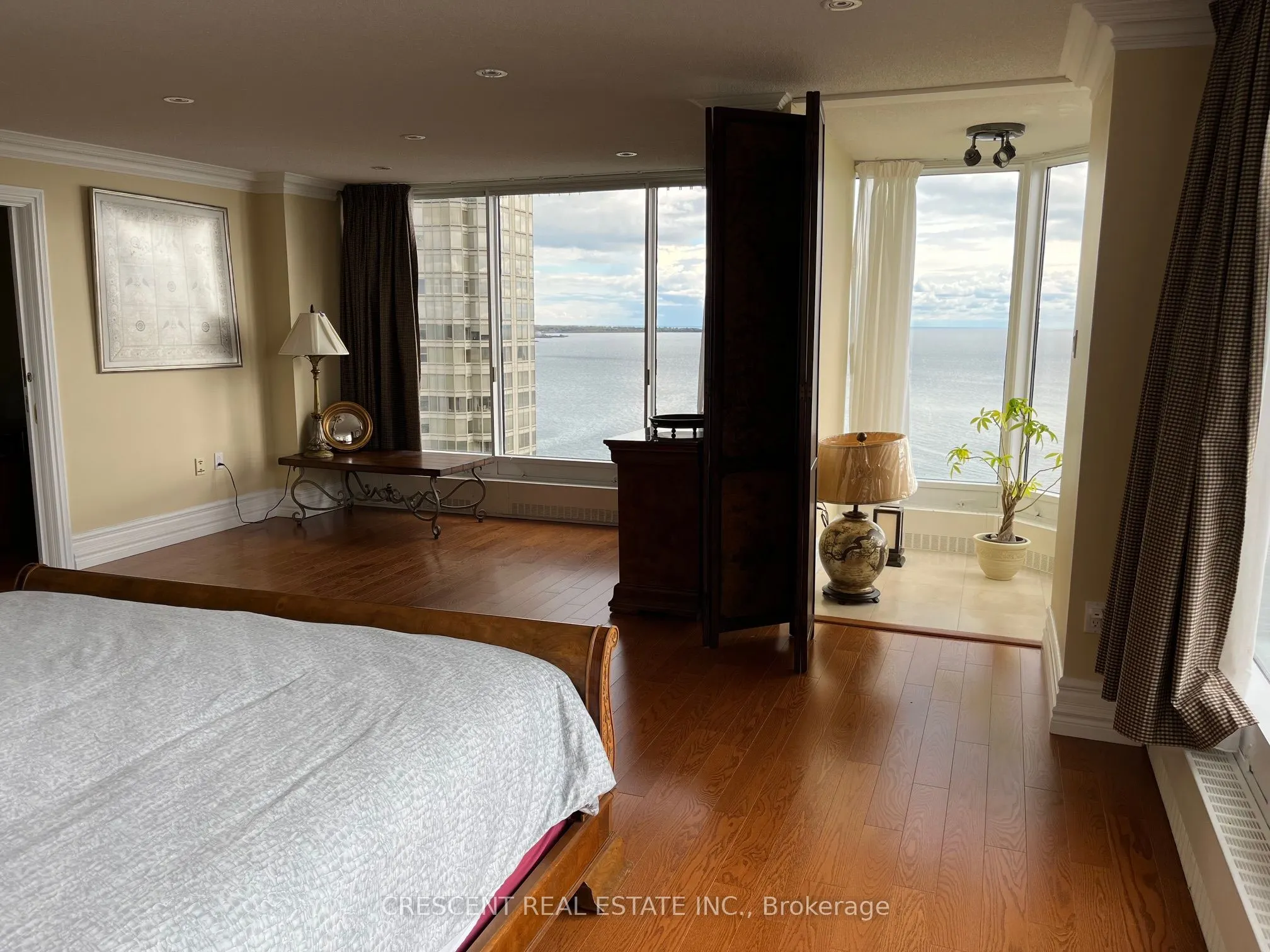 2045 Lake Shore Boulevard W, #2607