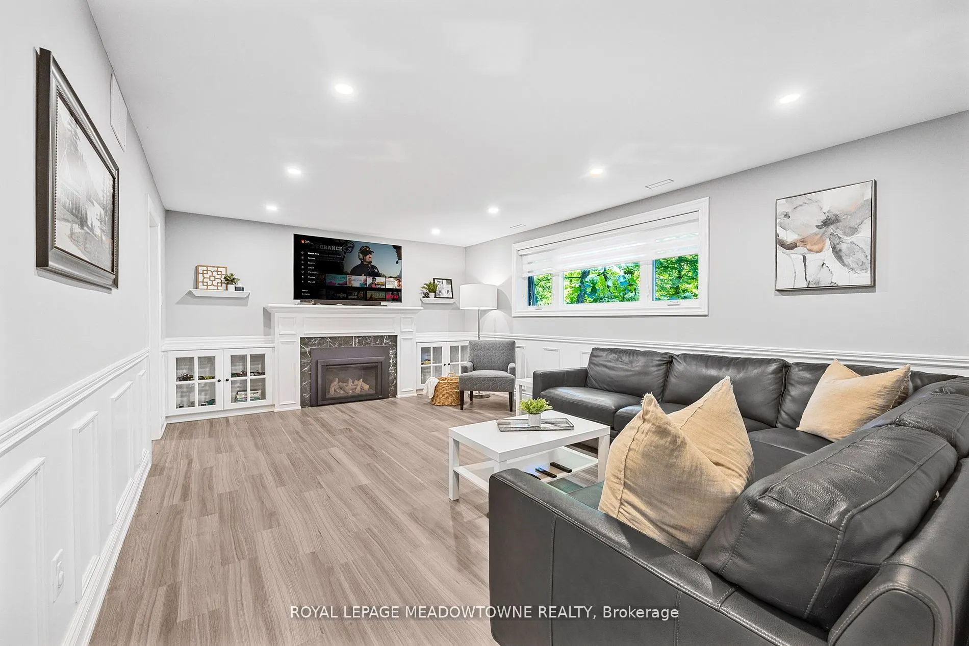 106 Campbell Avenue E