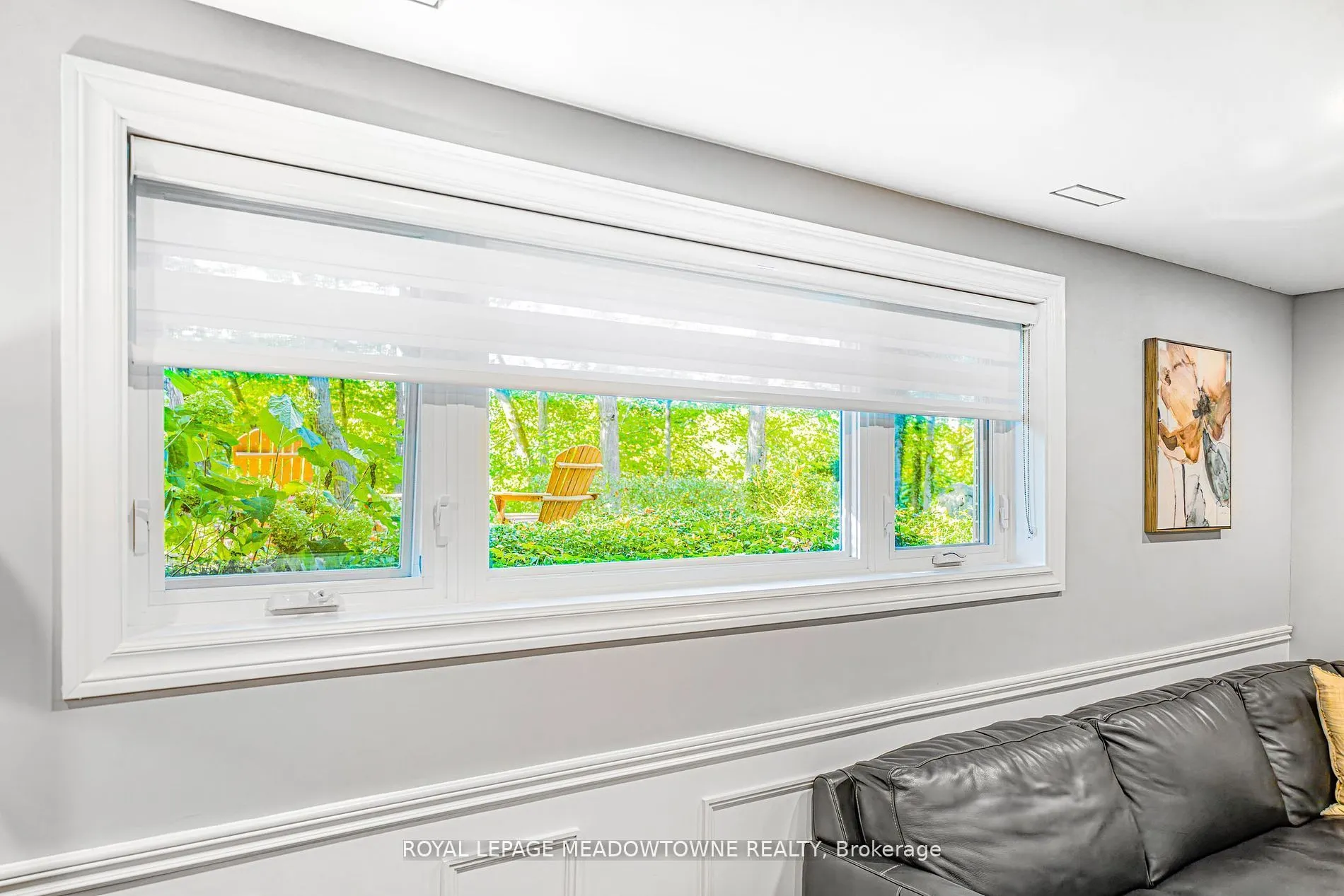 106 Campbell Avenue E