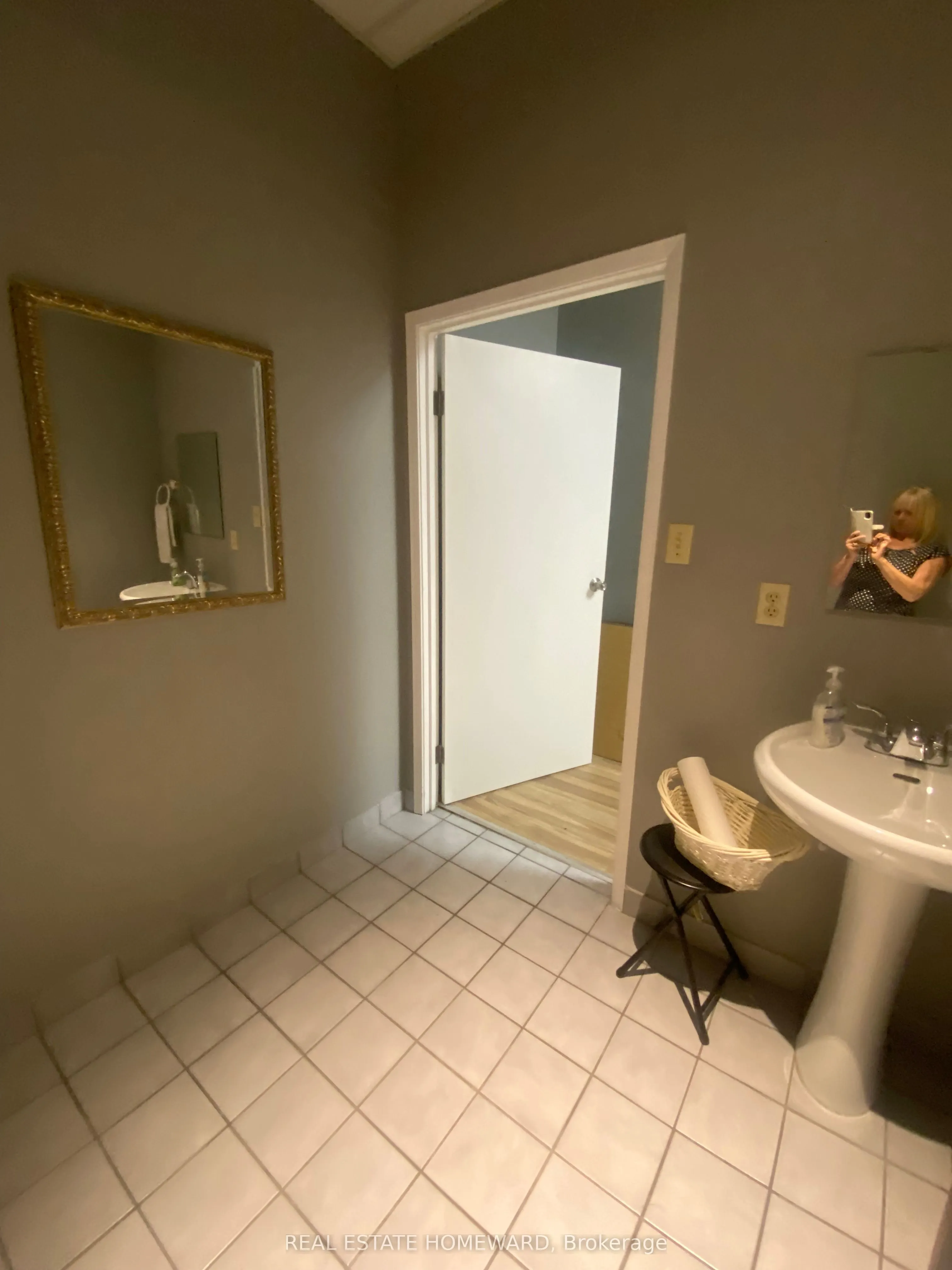 5225 Orbitor Drive, #23