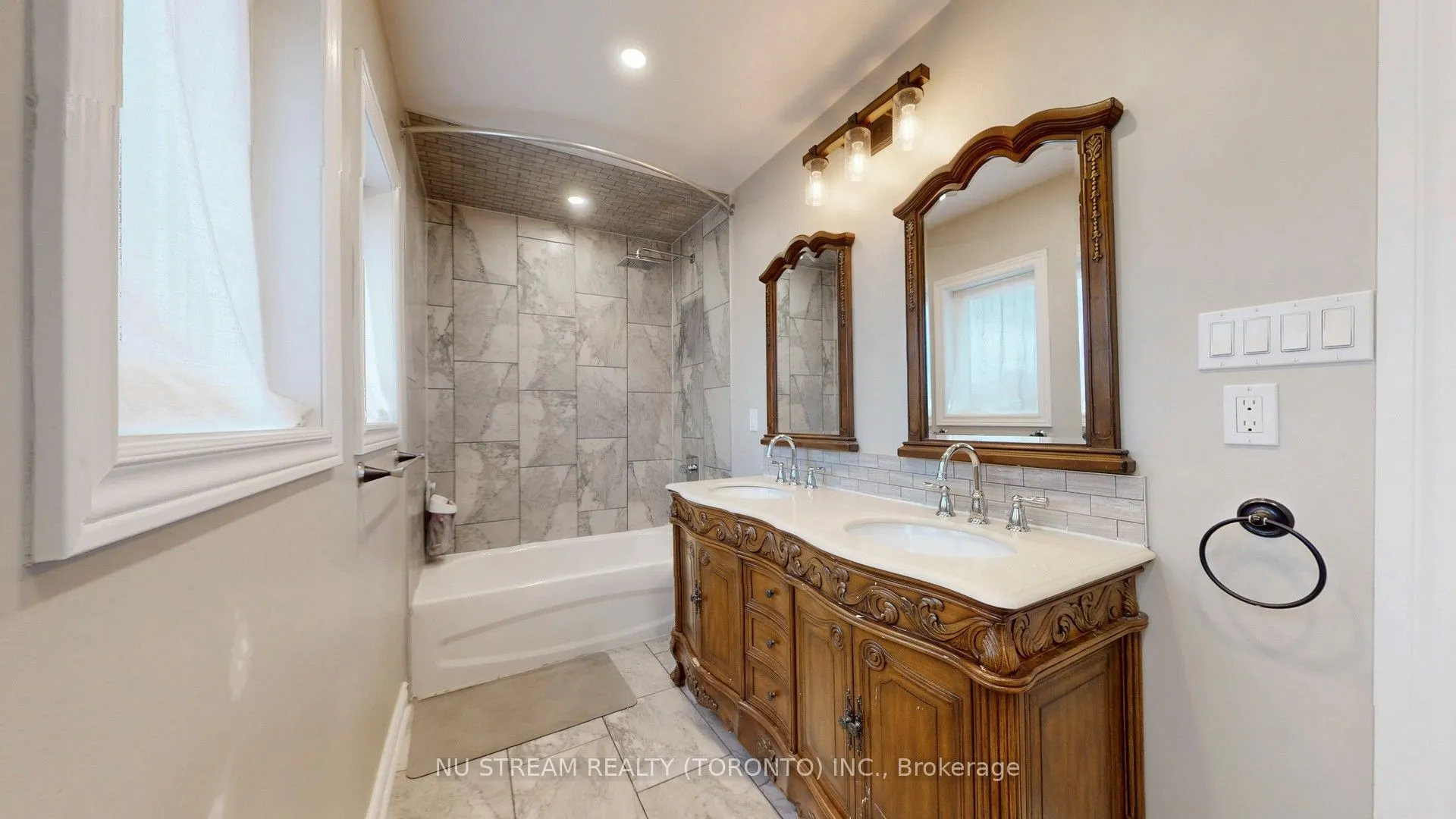 3926 Hazelridge Road