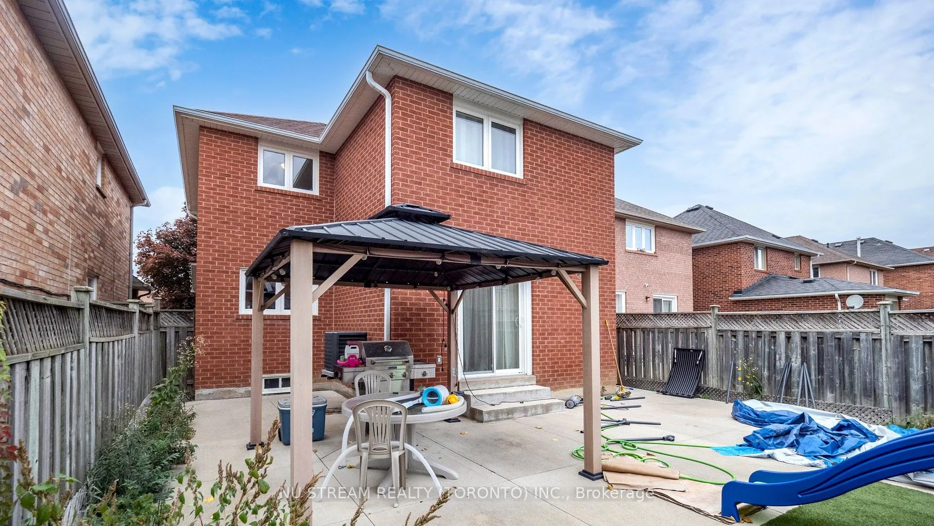 3926 Hazelridge Road