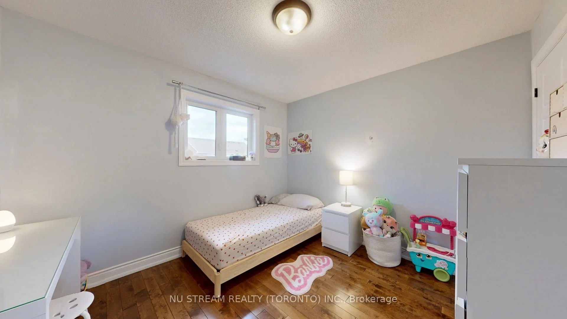 3926 Hazelridge Road