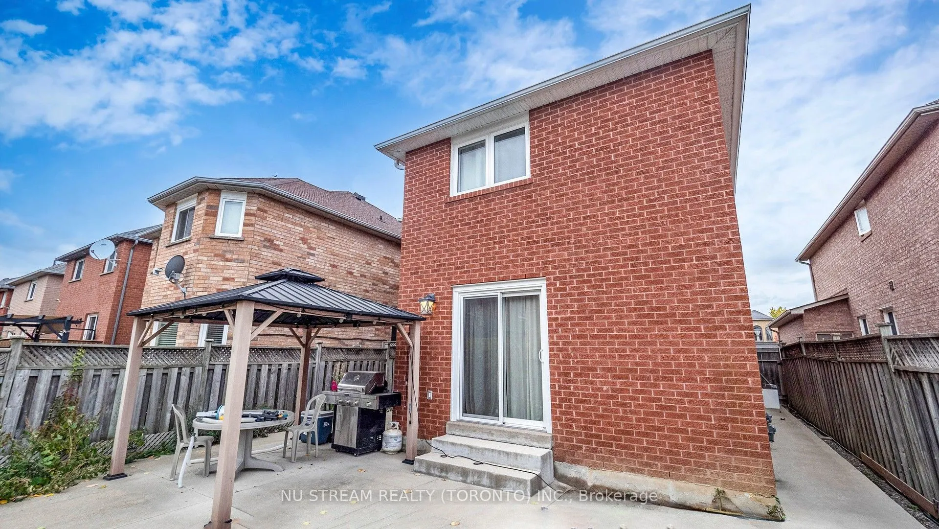 3926 Hazelridge Road