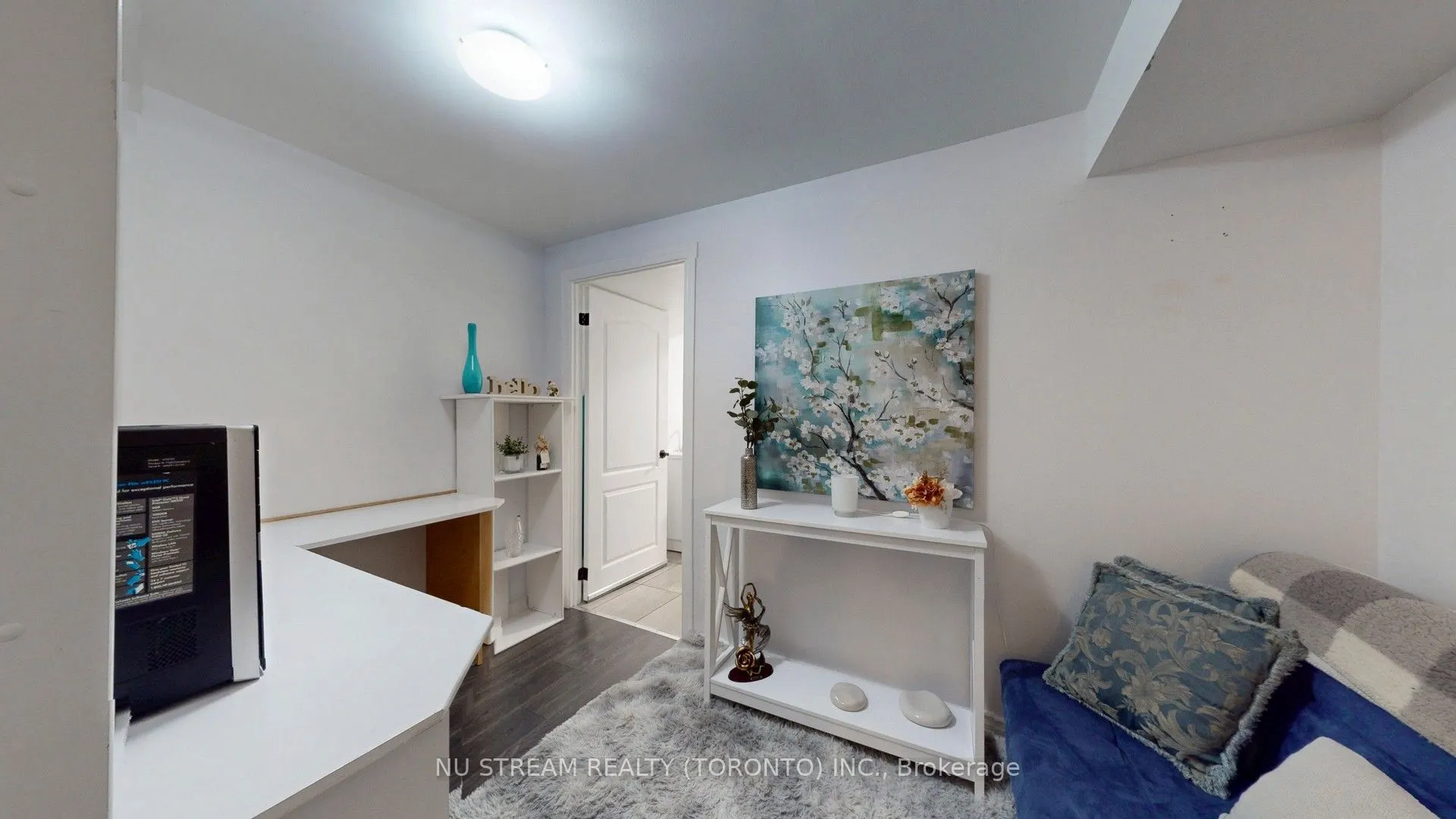 3926 Hazelridge Road