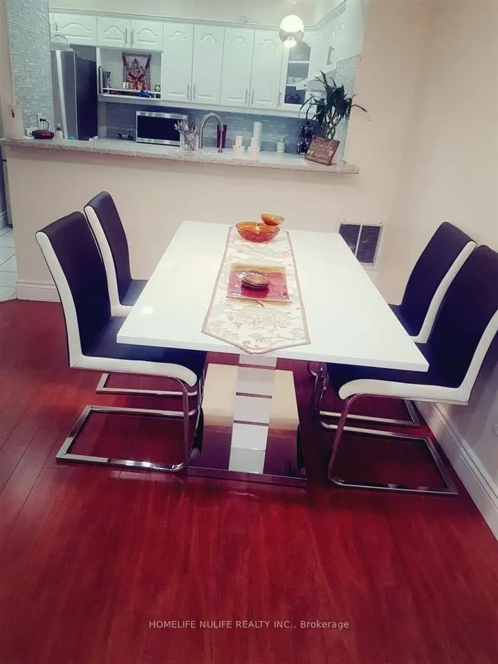 26 Hanover Road, #1708