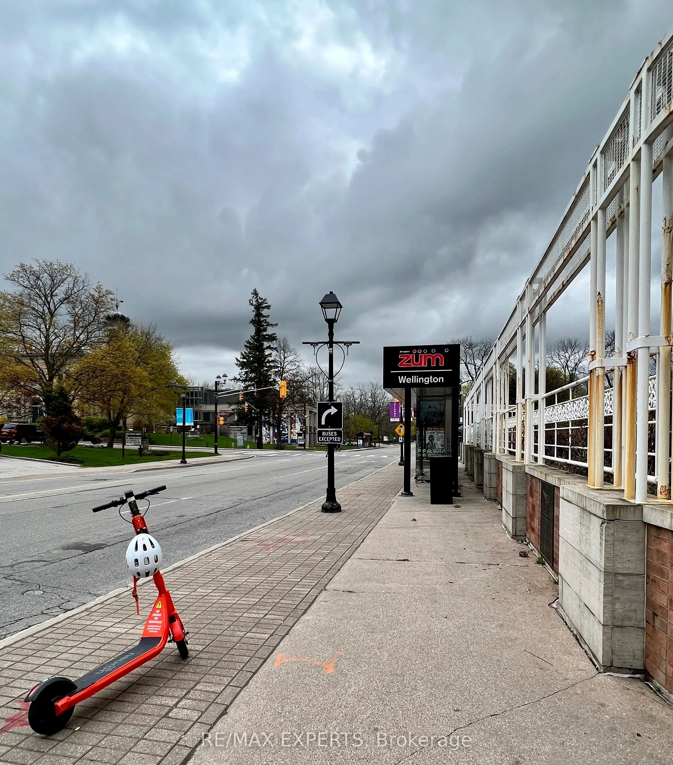 8 Main Street S, #204