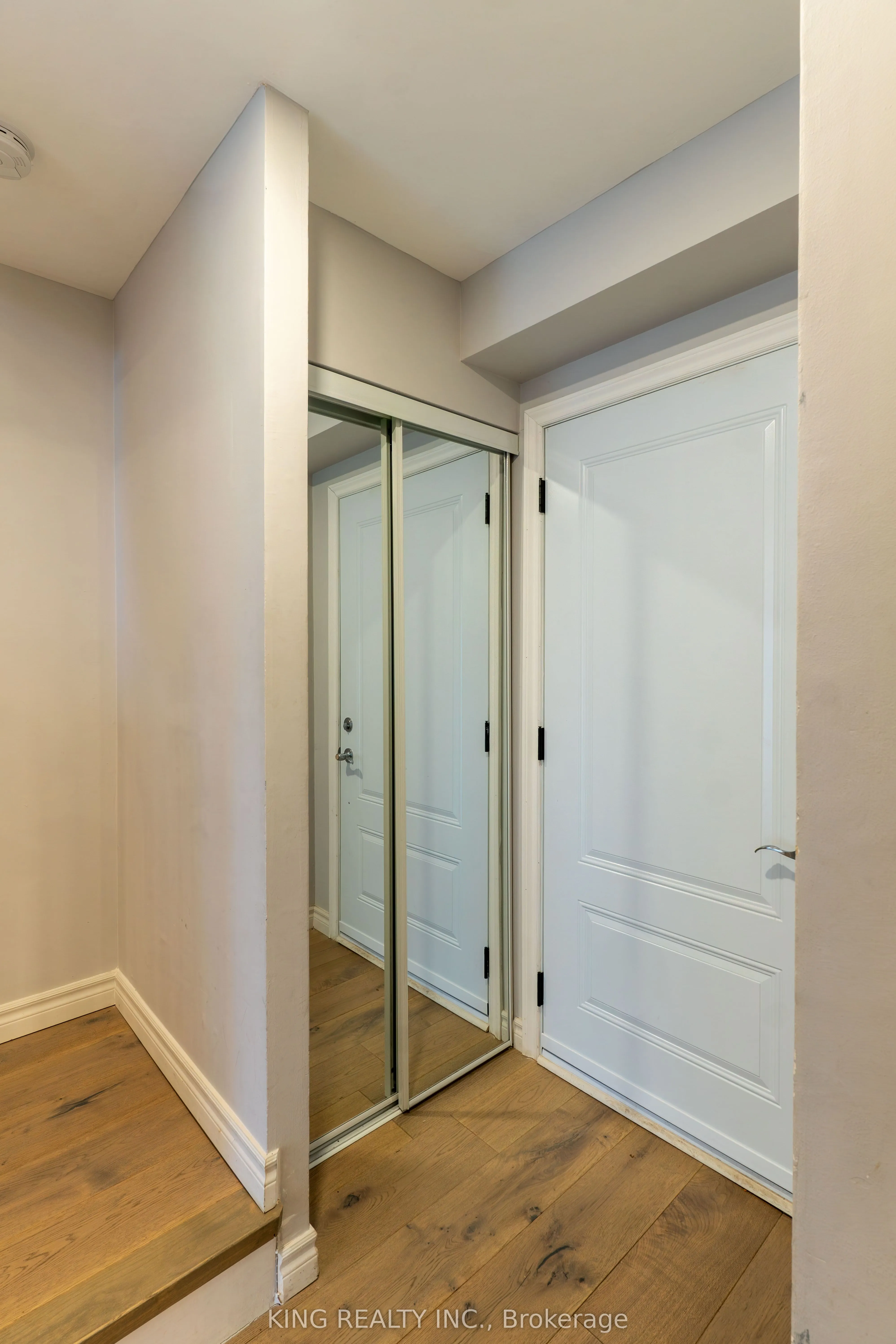 141 Ripley Court, #4